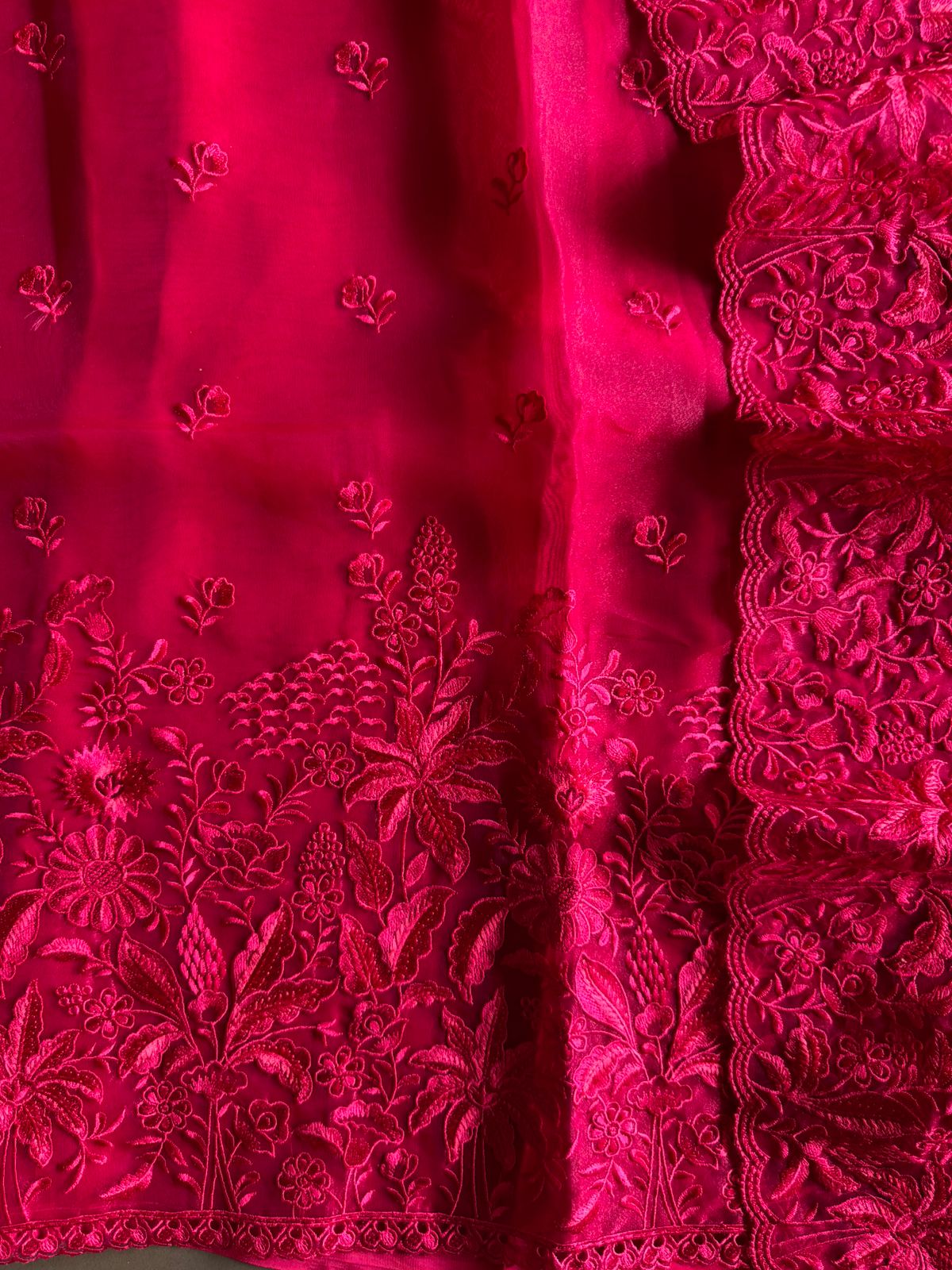 Pure Glass tissue Heavy floral thread embroidered Suit