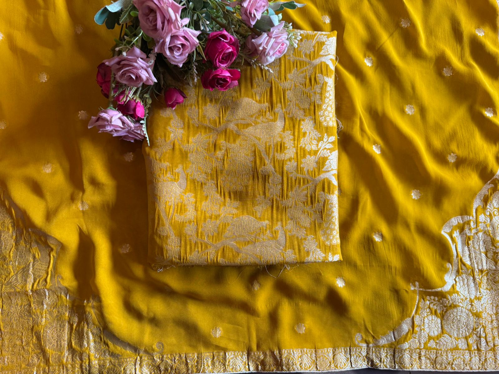 Golden zari woven in a fine Banarasi-style Shirt
