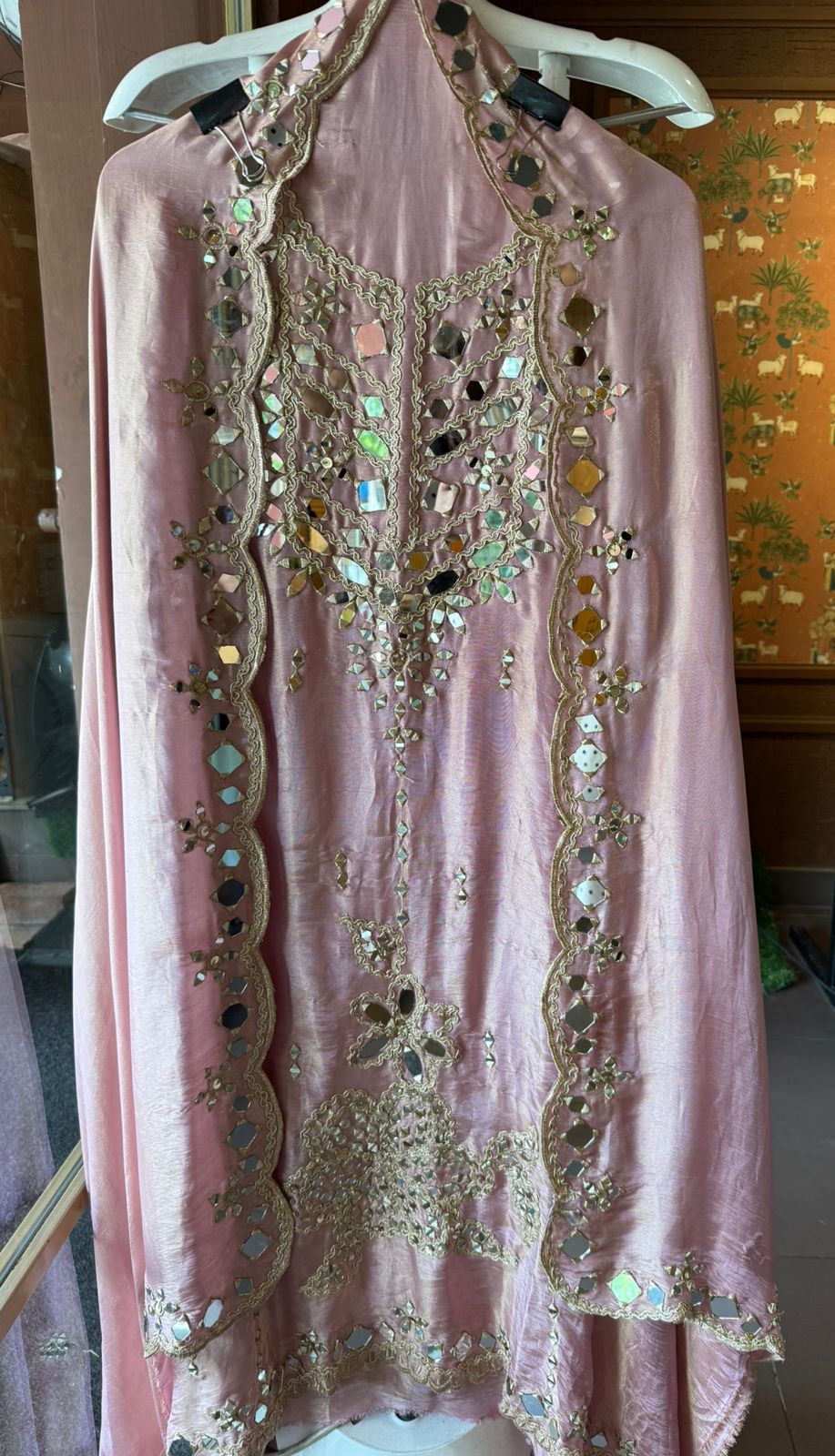 Shimmer Soft tissue shirt