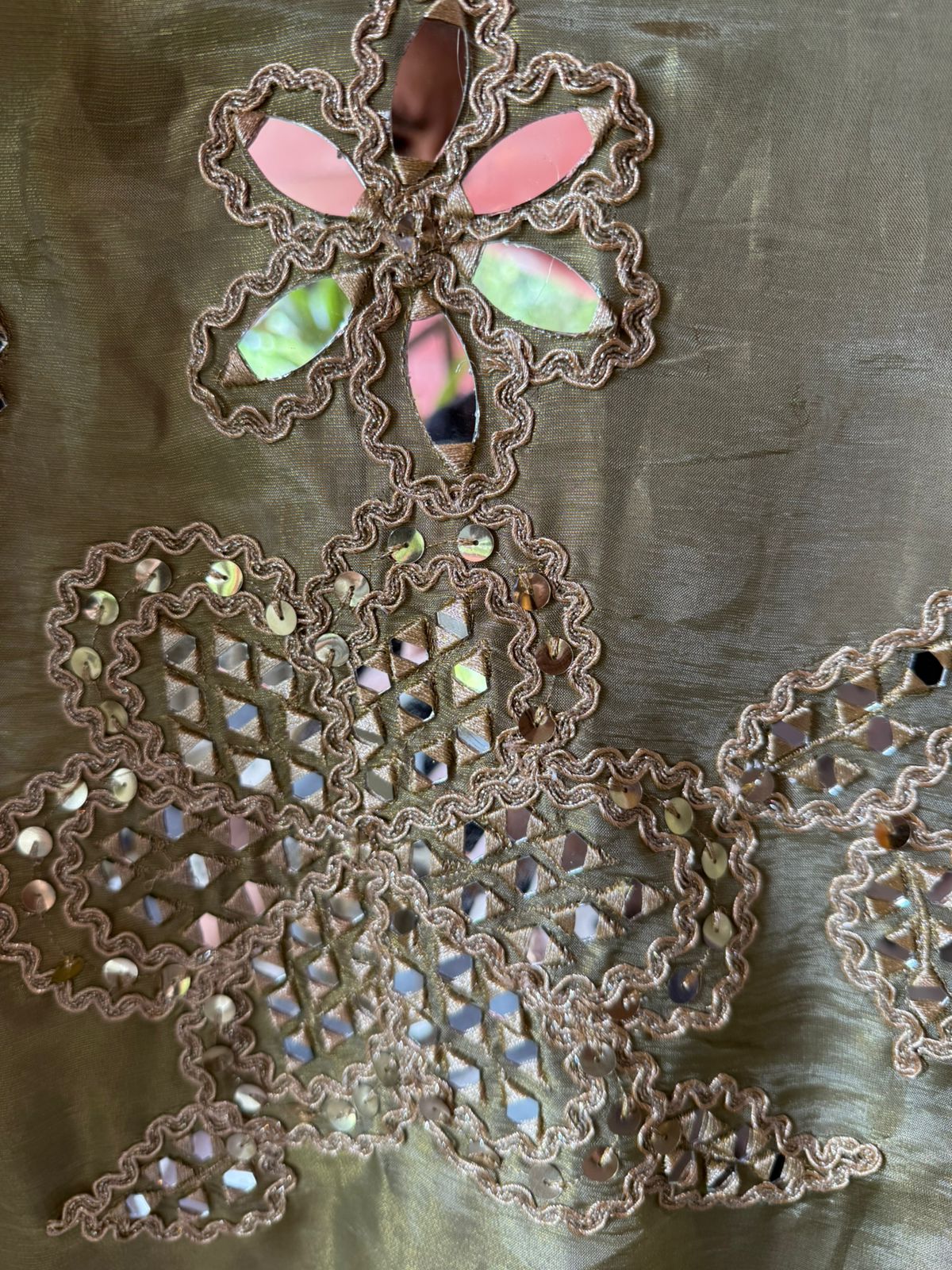 Shimmer Soft tissue shirt