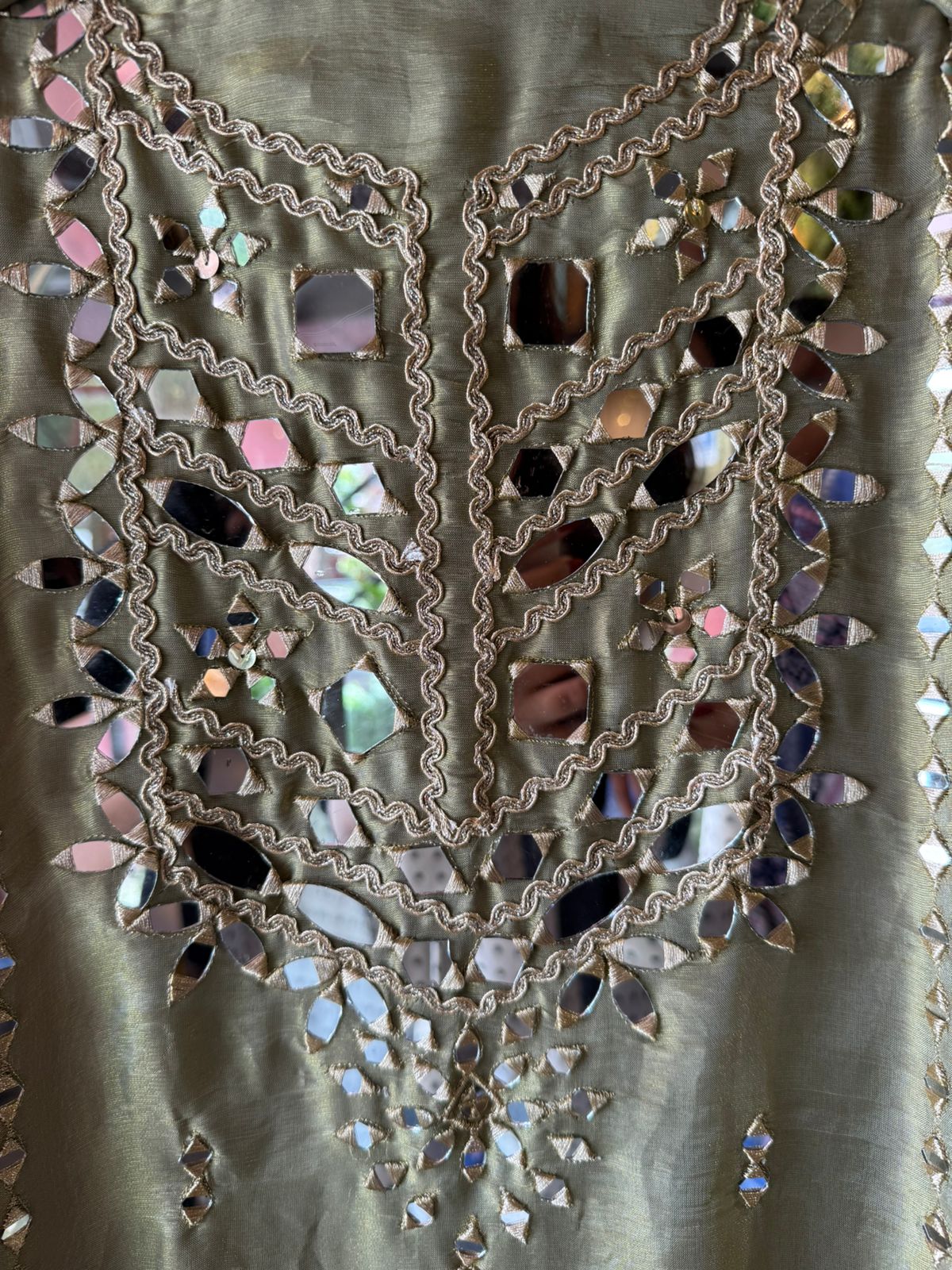 Shimmer Soft tissue shirt