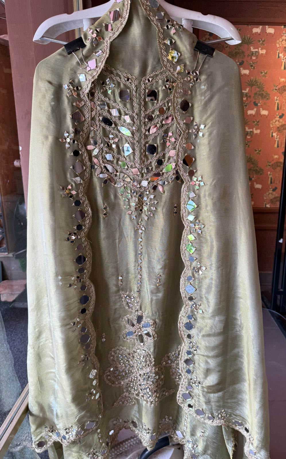 Shimmer Soft tissue shirt