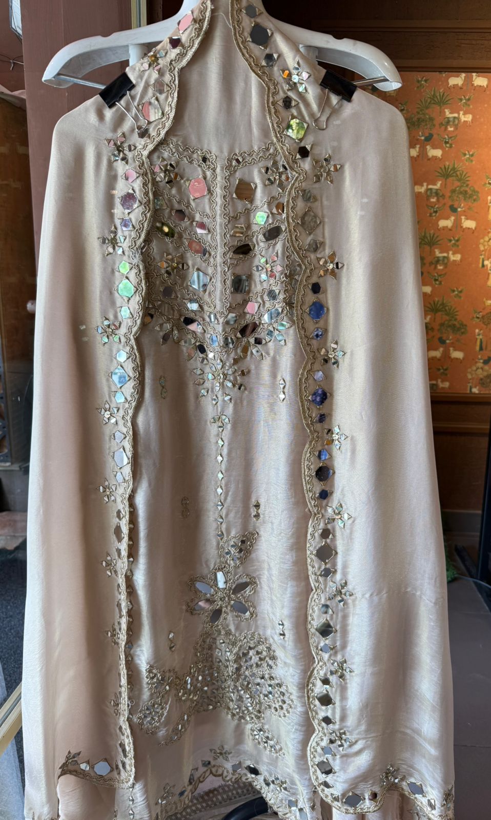 Shimmer Soft tissue shirt