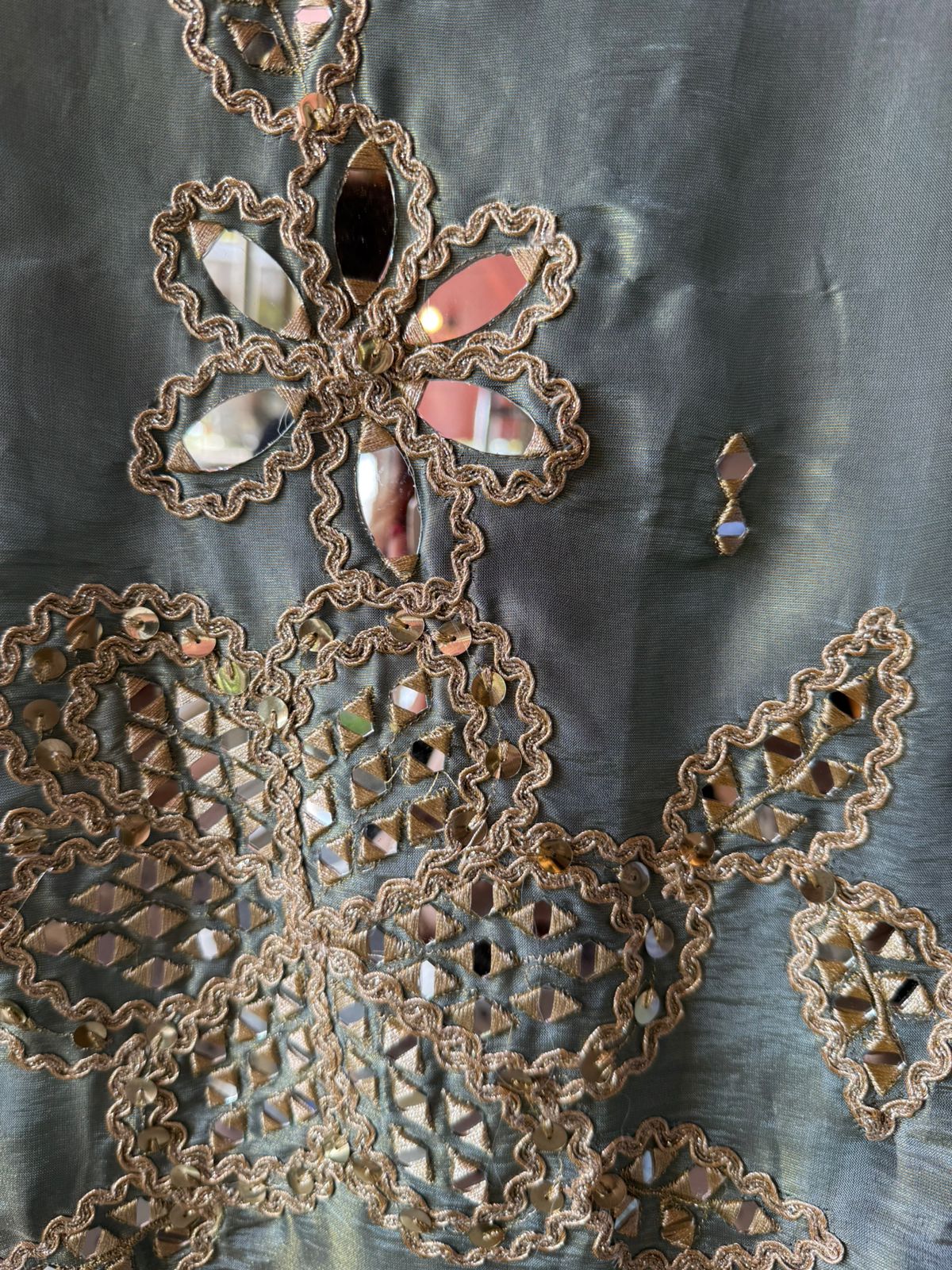 Shimmer Soft tissue shirt