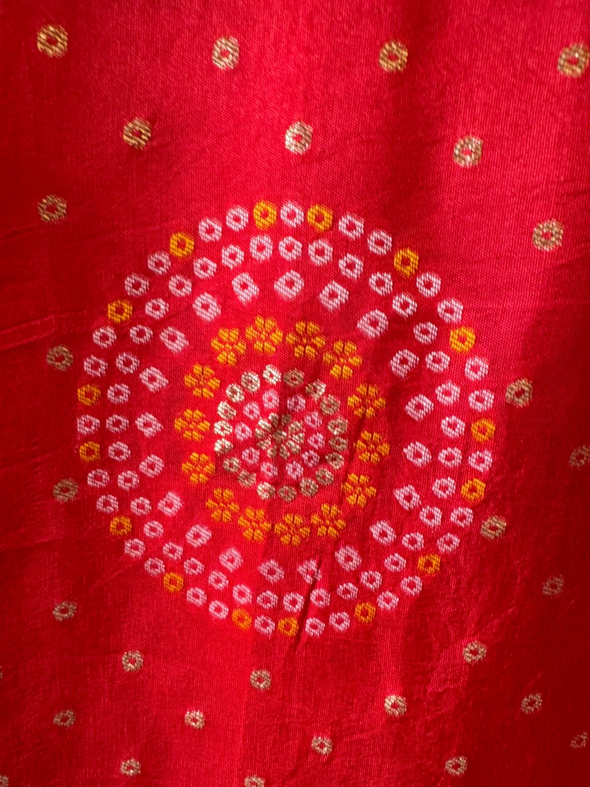 Rich embroidery and woven Outfit