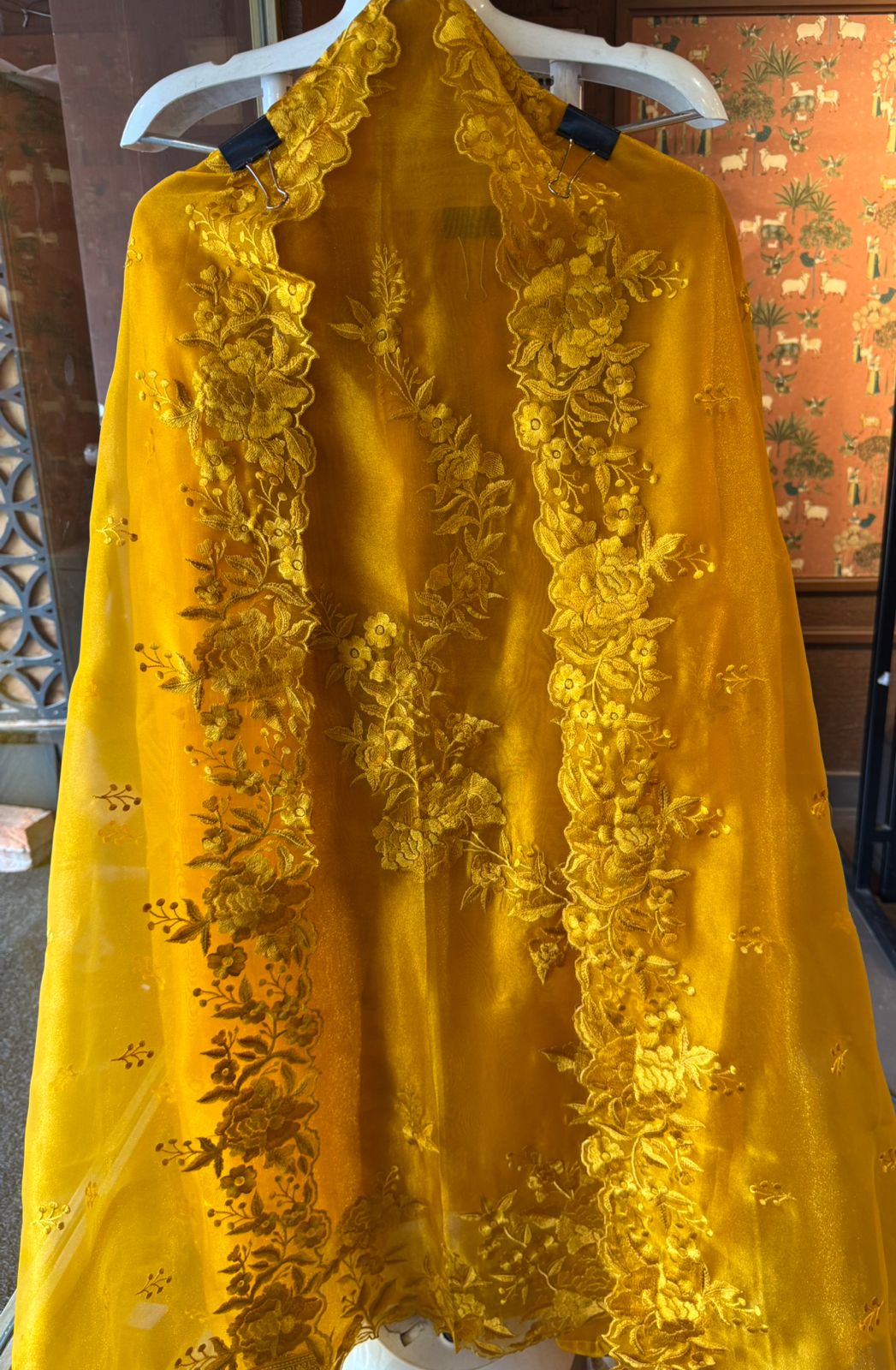 Pure Glass tissue Heavy floral thread embroidered Suit