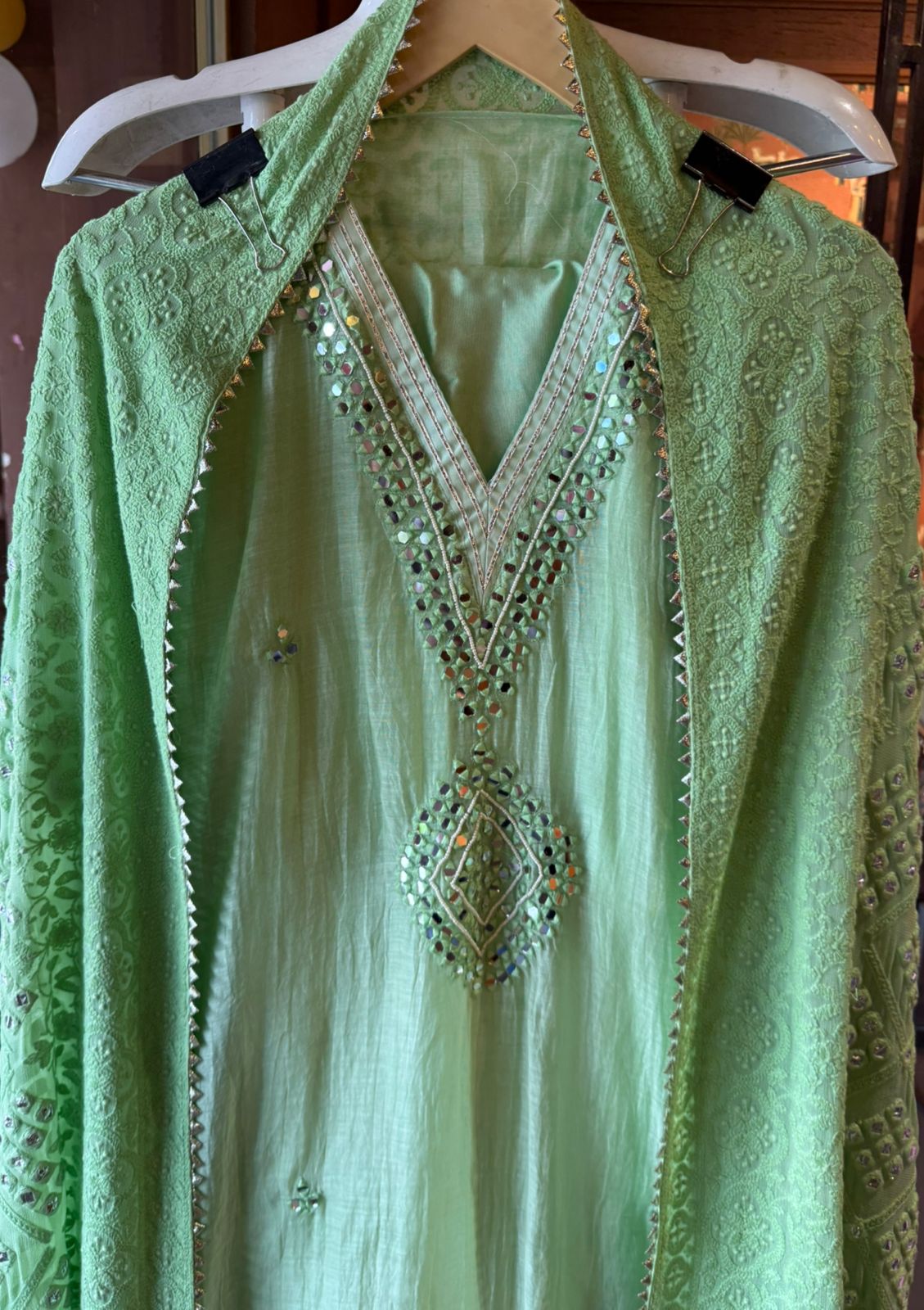 BEAUTIFUL ETHNIC SUIT SET