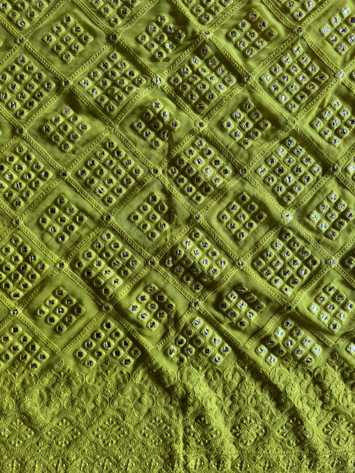 BEAUTIFUL ETHNIC SUIT SET