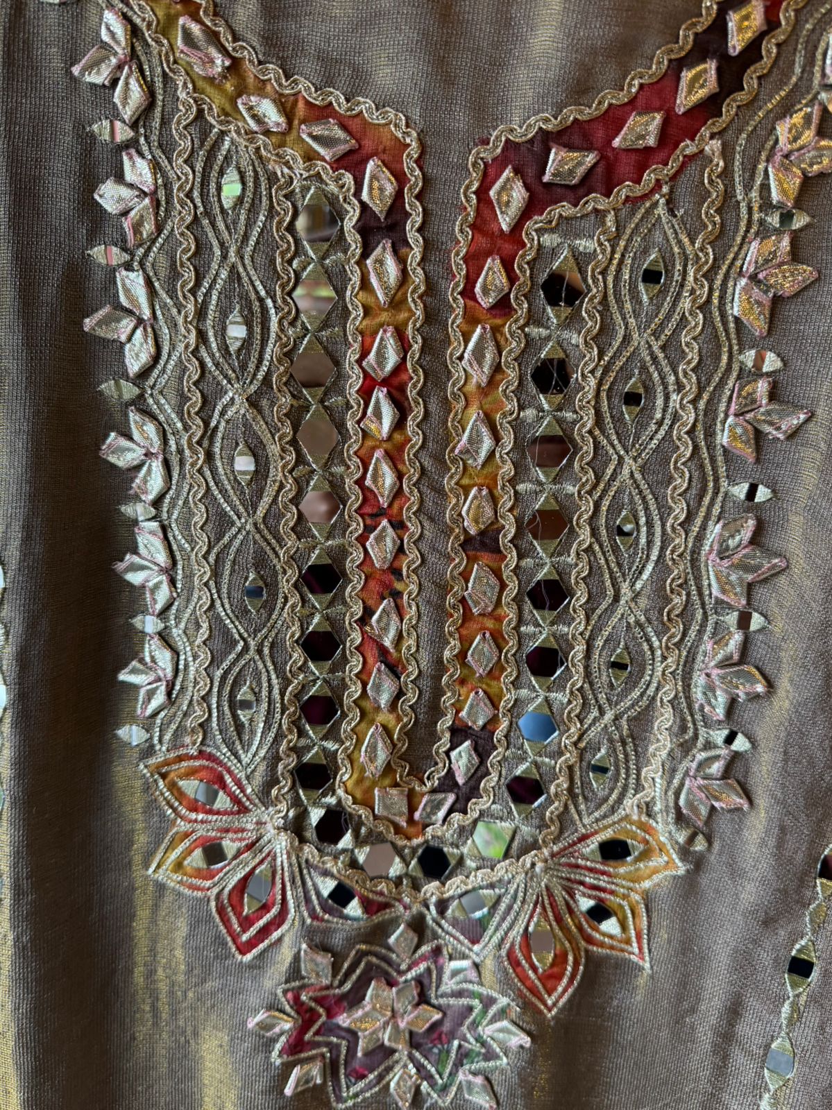 Traditional ethnic suit