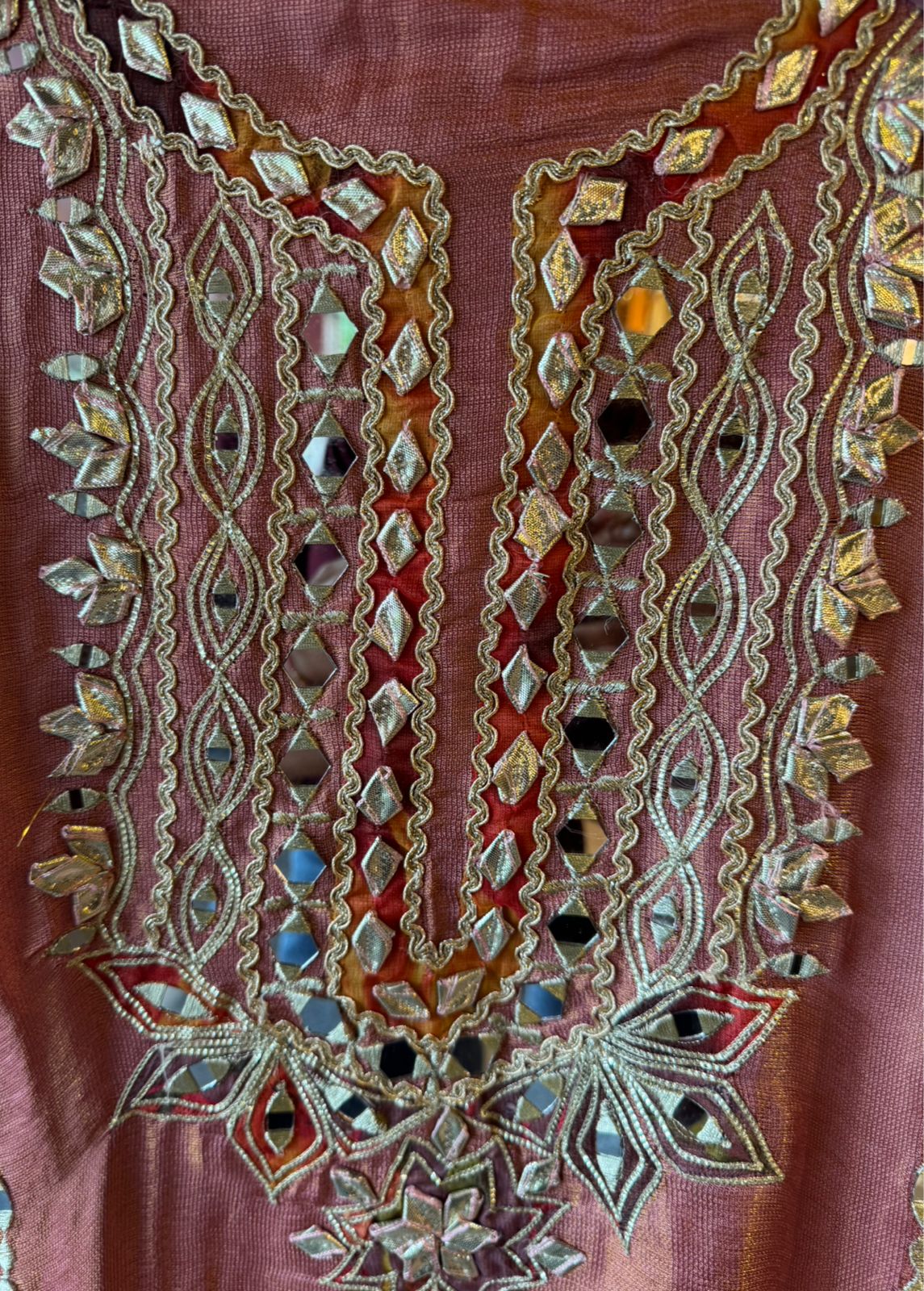 Traditional ethnic suit