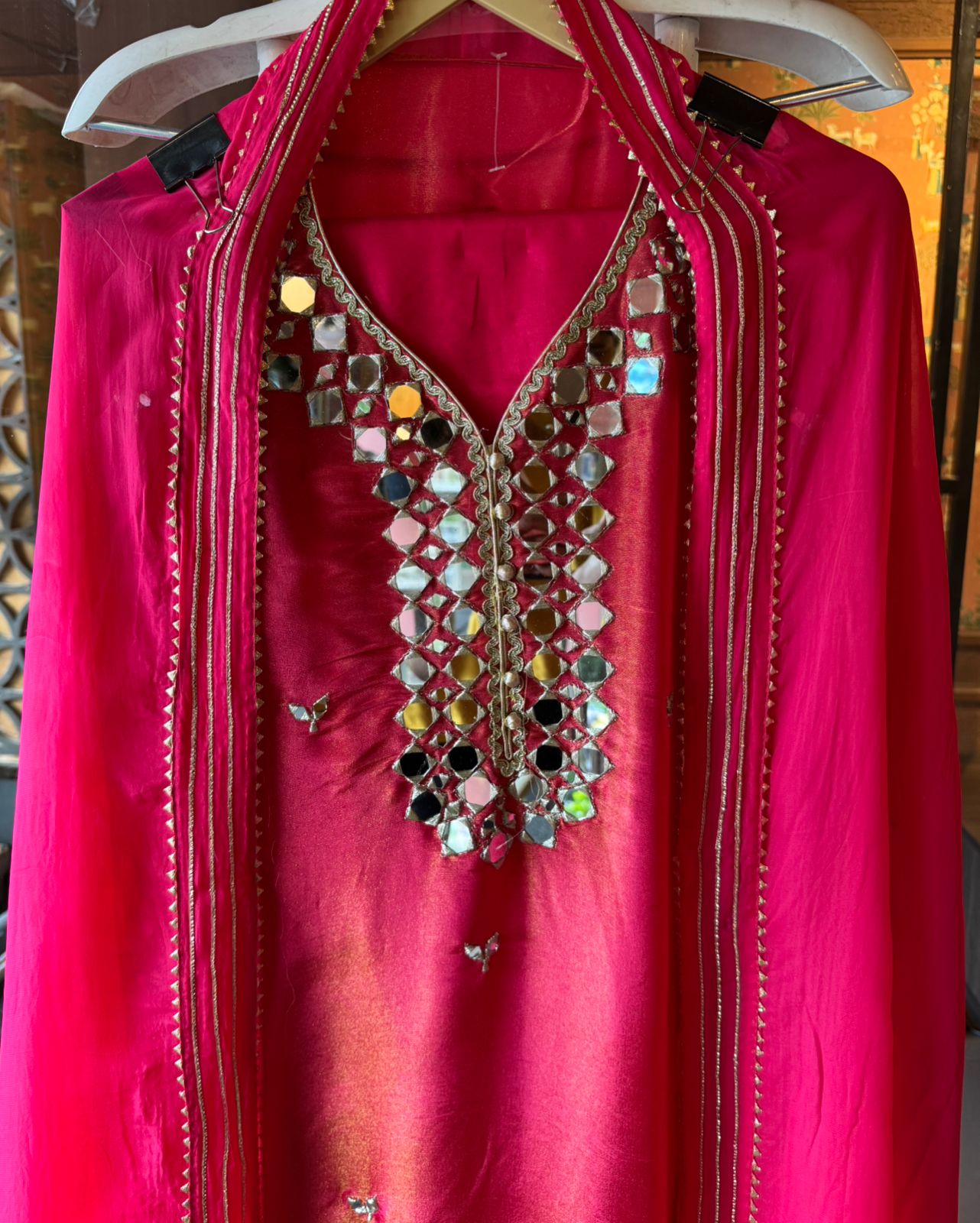 Shimmer tissue unstitched Suits