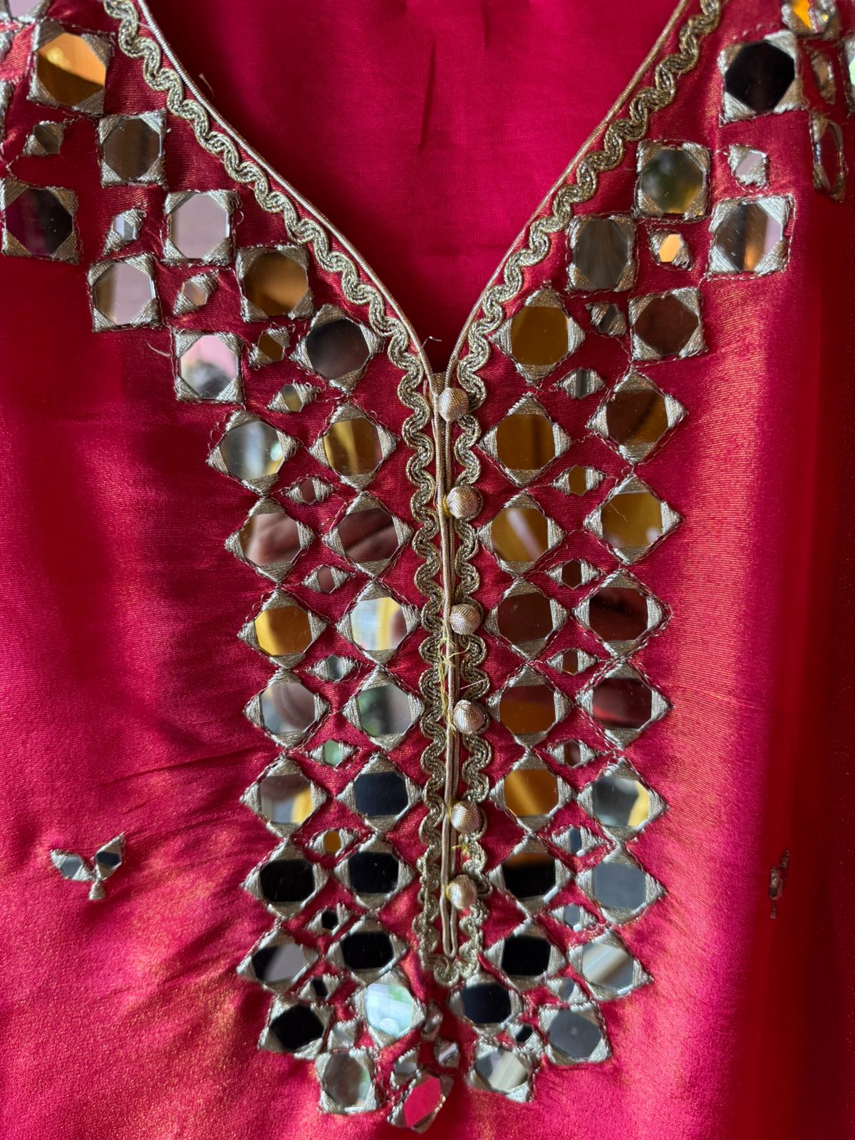 Shimmer tissue unstitched Suits