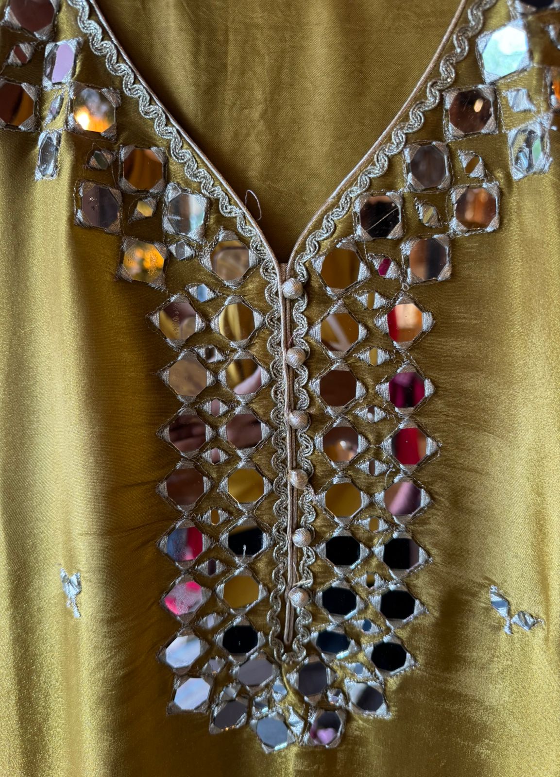 Shimmer tissue unstitched Suits