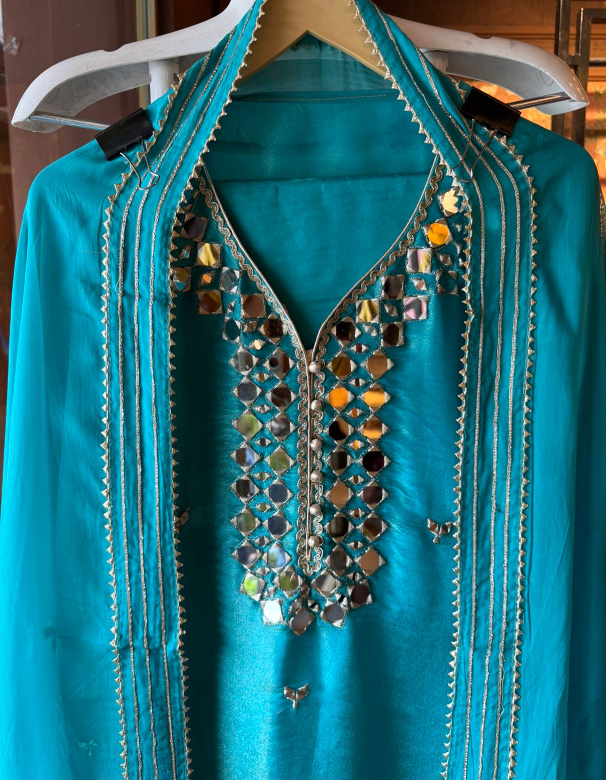 Shimmer tissue unstitched Suits