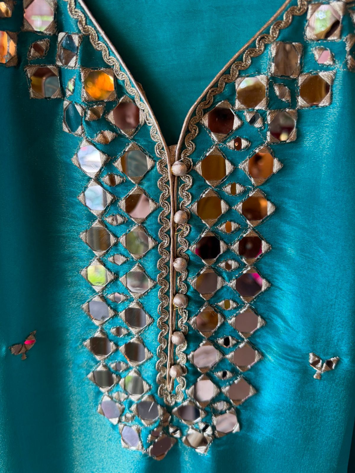 Shimmer tissue unstitched Suits