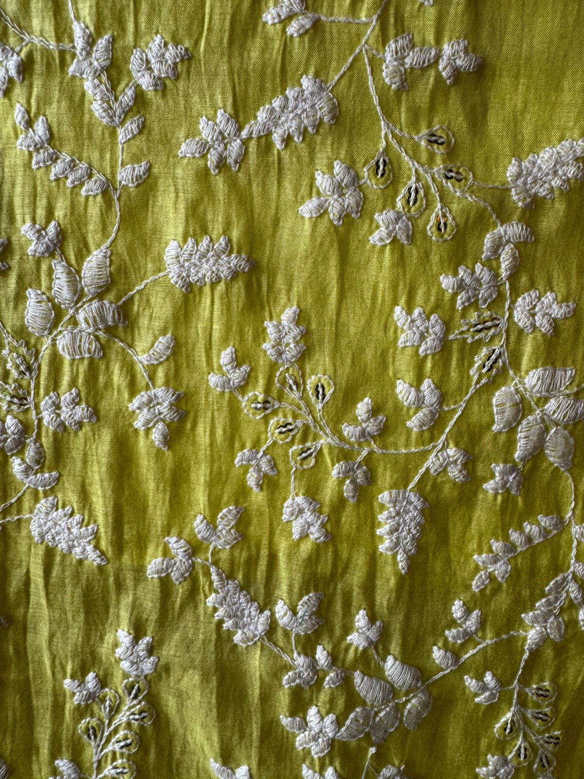 white thread embroidery chikankari style