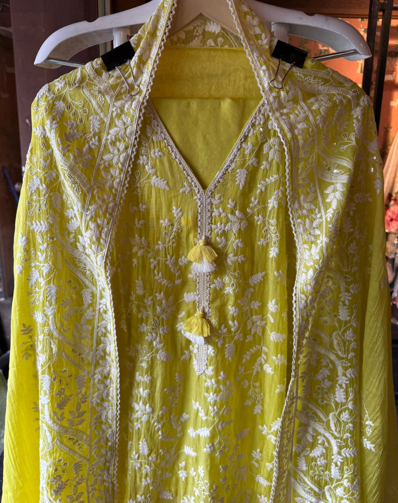 white thread embroidery chikankari style