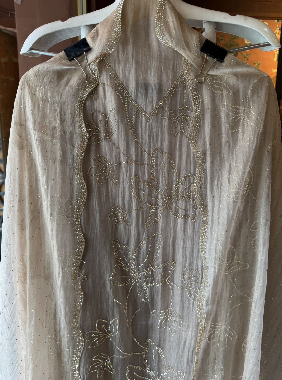 Beautiful unstitched tissue suit