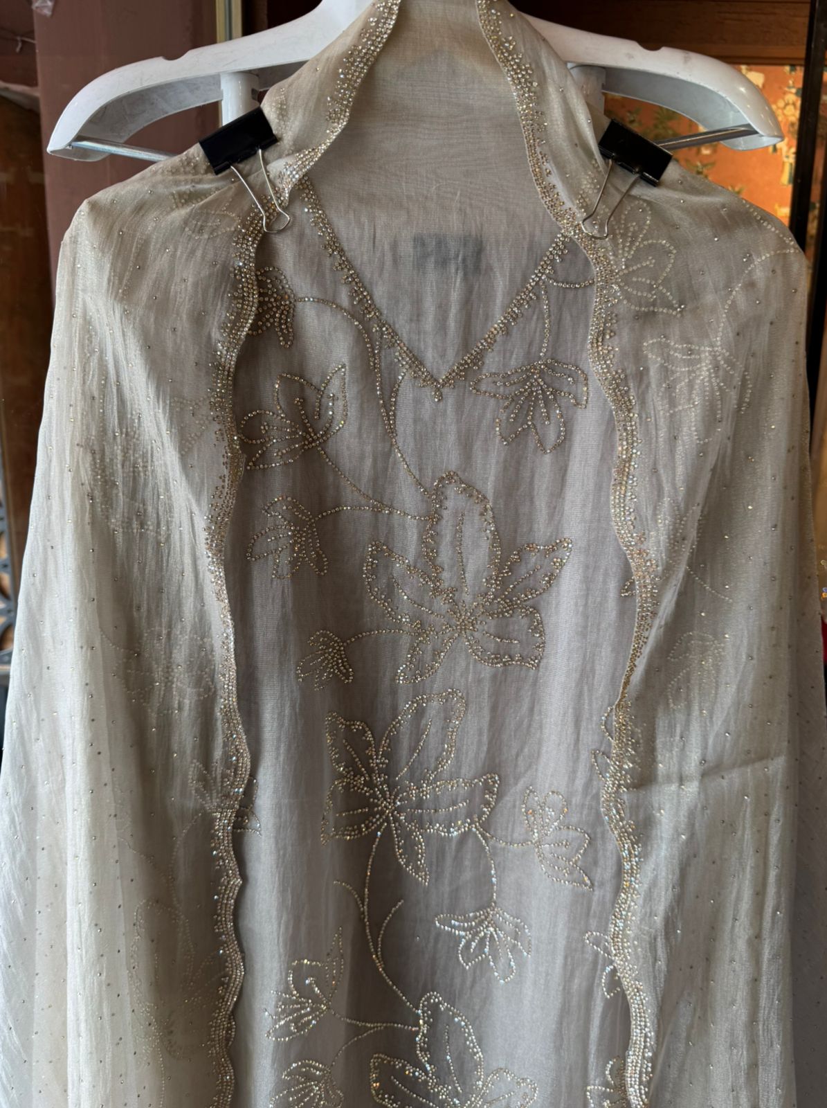 Beautiful unstitched tissue suit