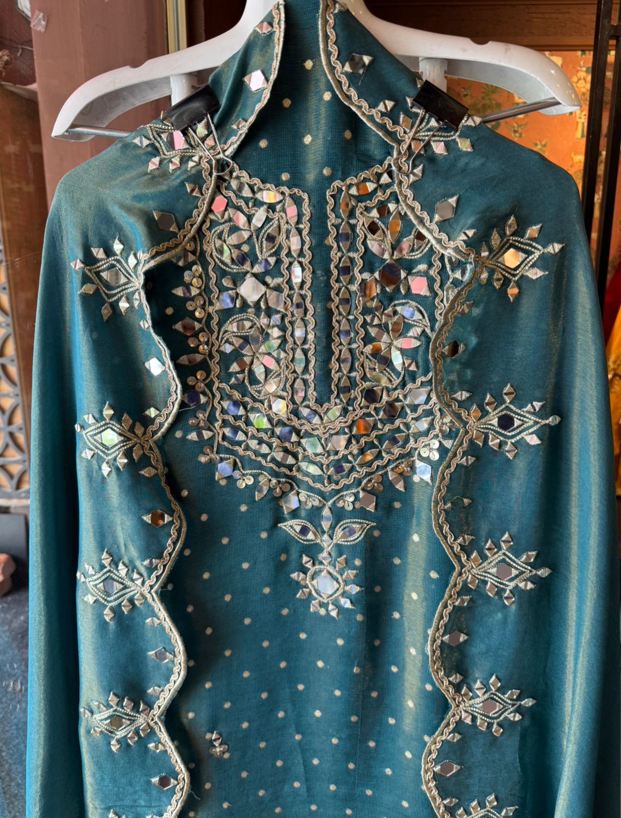 Shimmer Soft tissue booti shirt