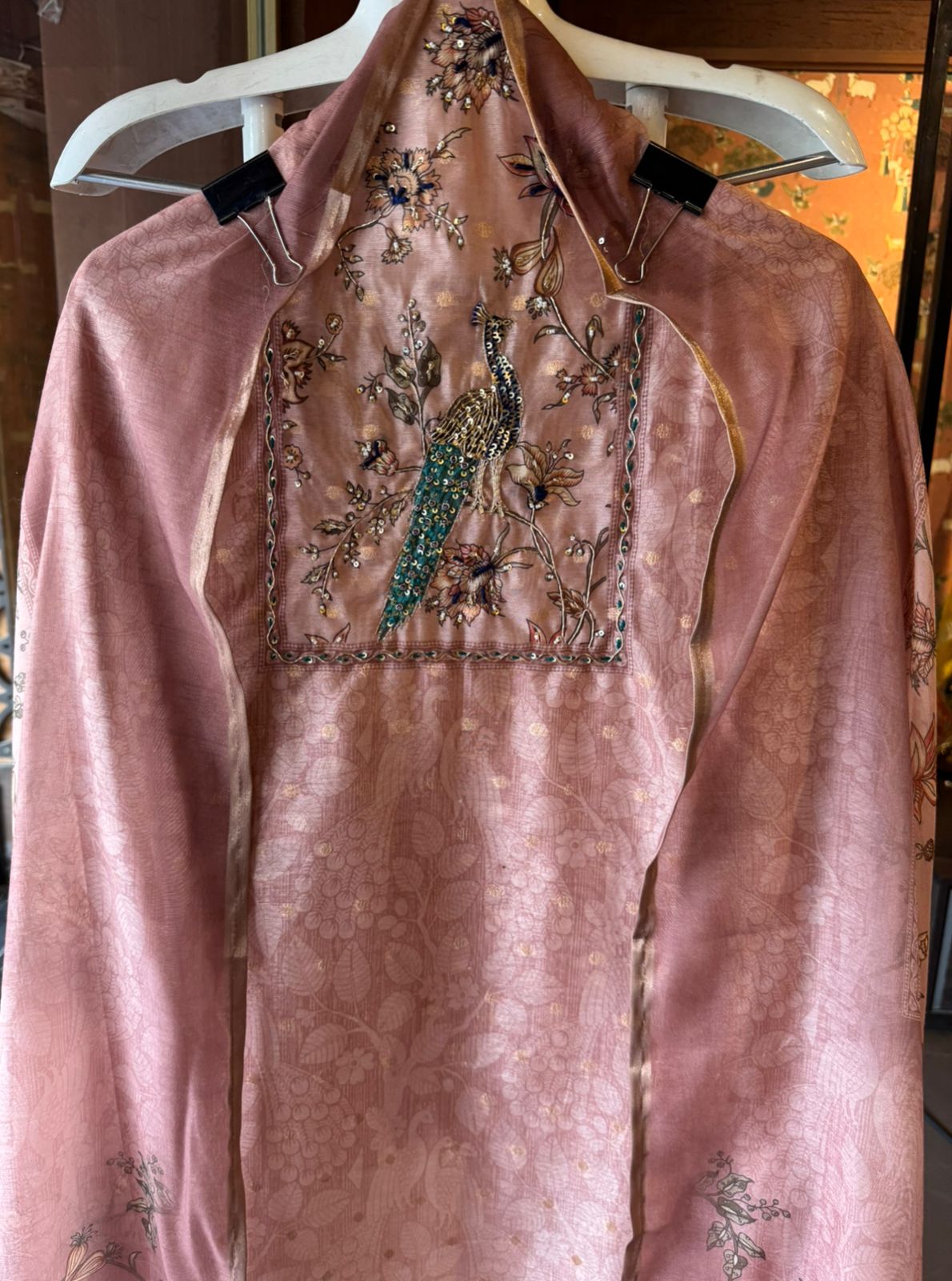 Elegant ethnic suit/kurta set