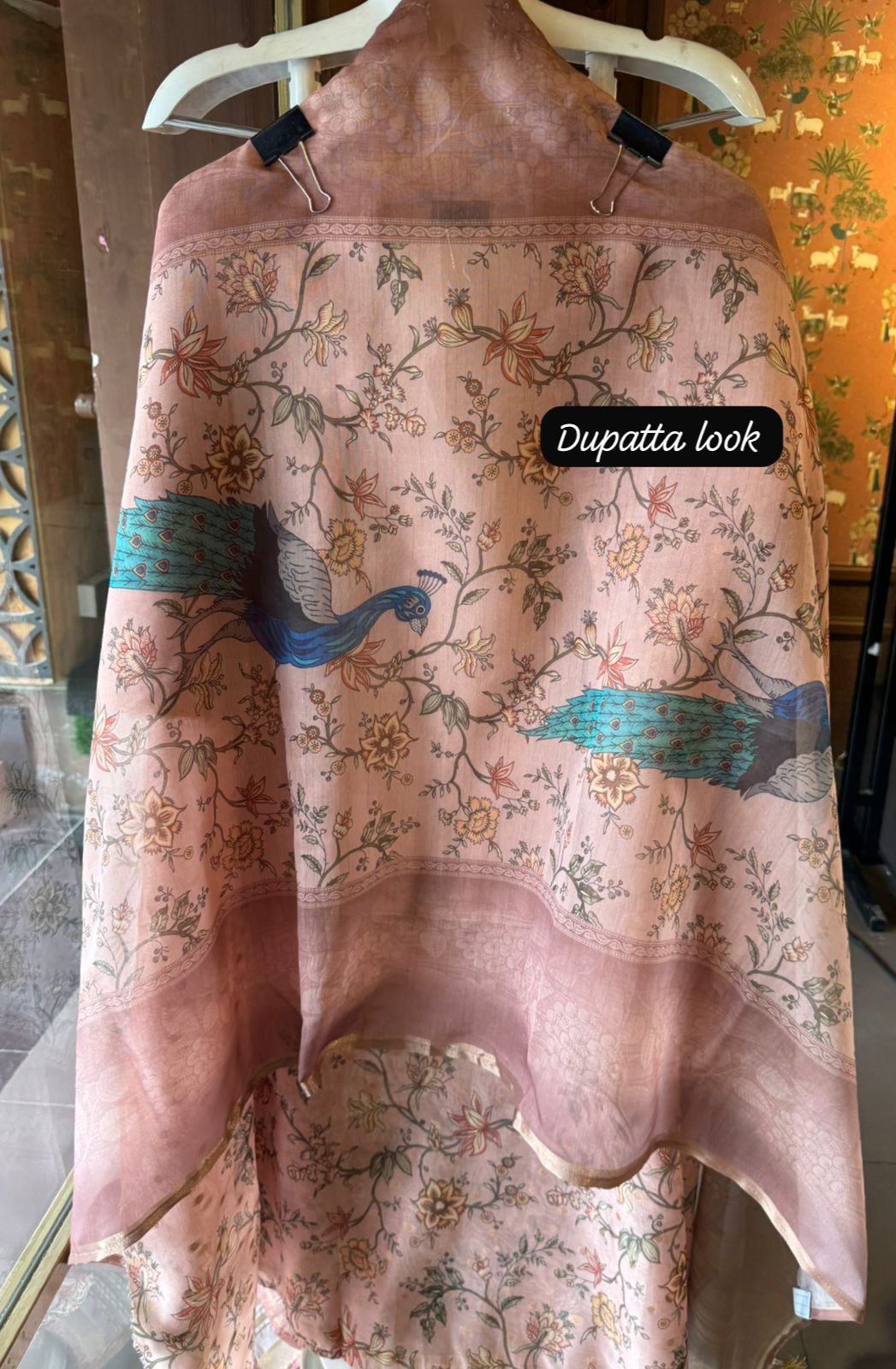 Elegant ethnic suit/kurta set