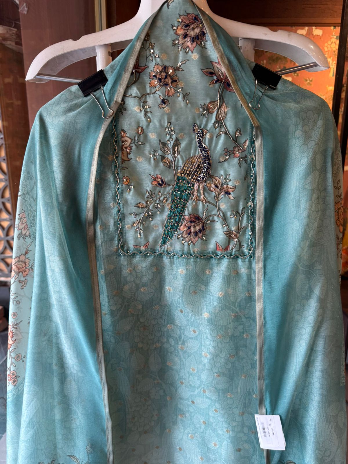 Elegant ethnic suit/kurta set