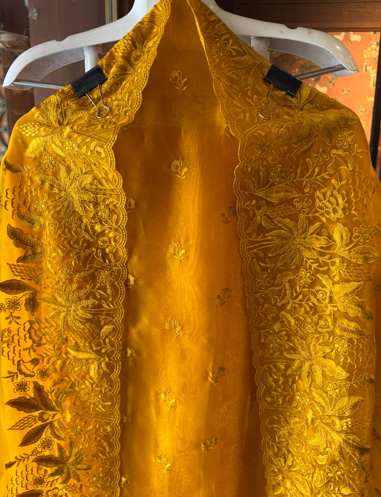 Pure Glass tissue Heavy floral thread embroidered Suit