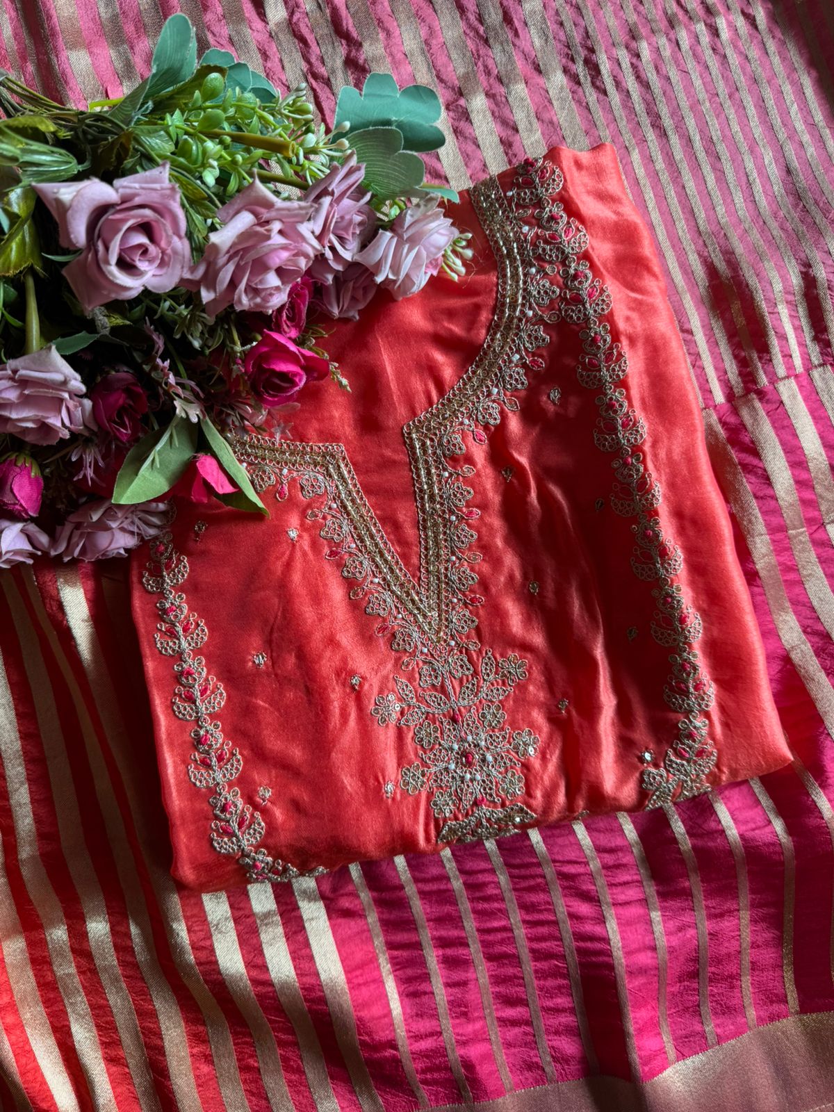 Traditional ethnic suit fabric set