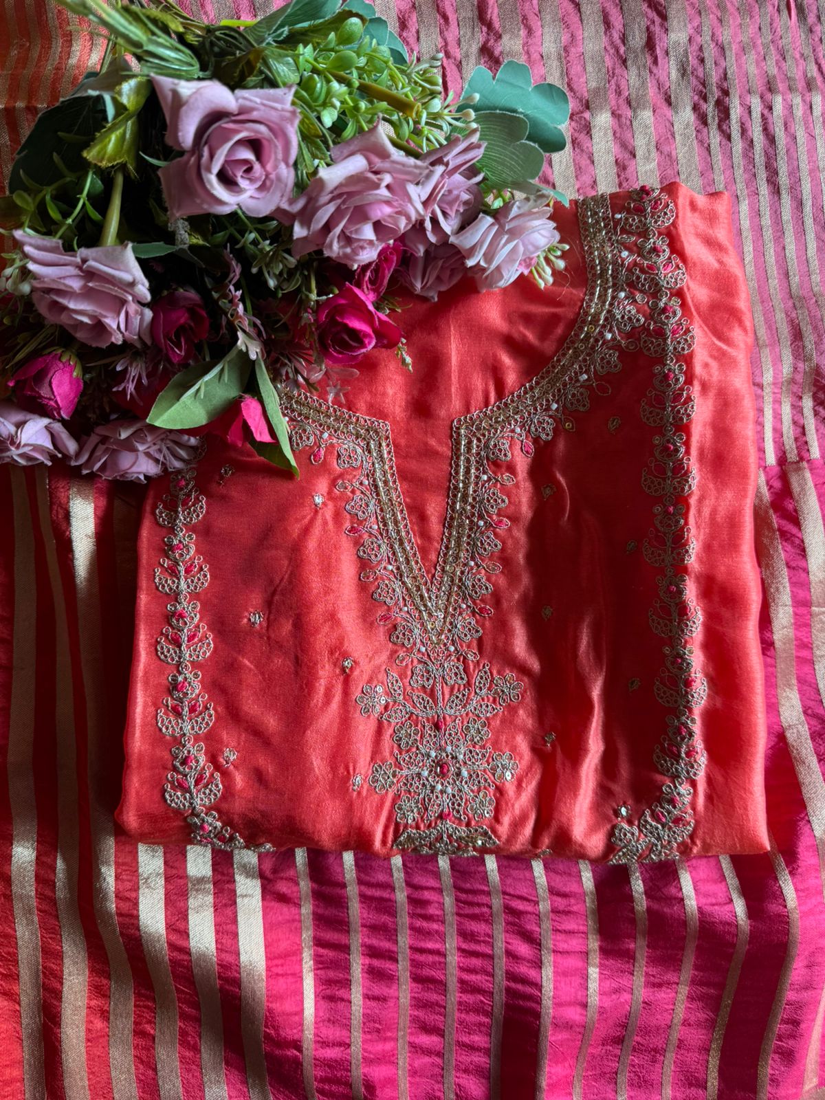 Traditional ethnic suit fabric set