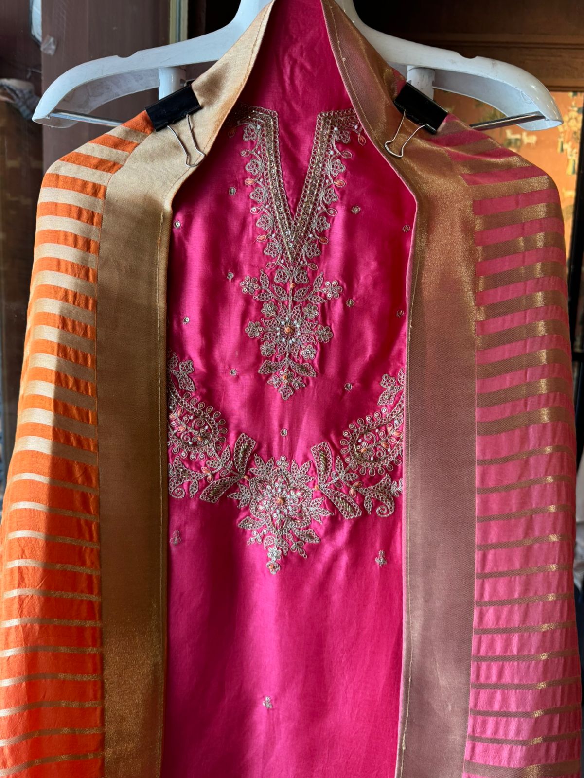 Traditional ethnic suit fabric set