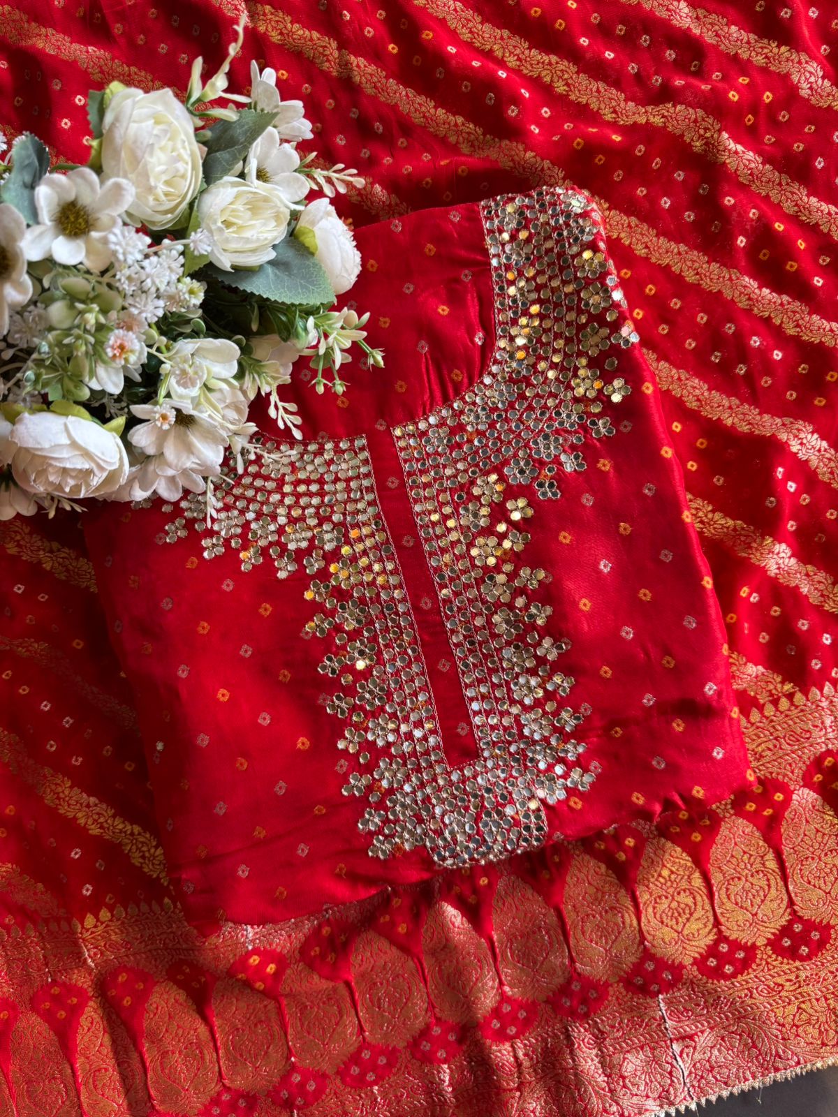 BEAUTIFUL ETHNIC SUIT IN WEAVING GHARCHOLA