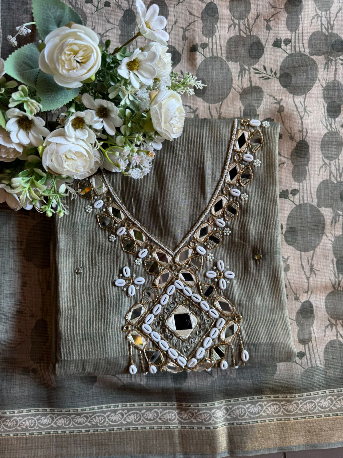 Pure tissue jacquard Unstitched Suit