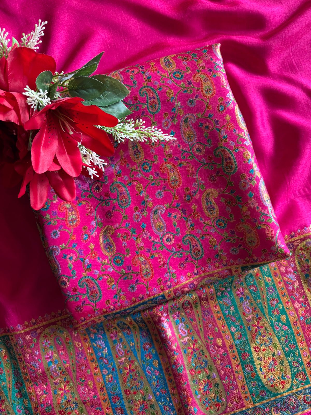 Traditional ethnic Suit