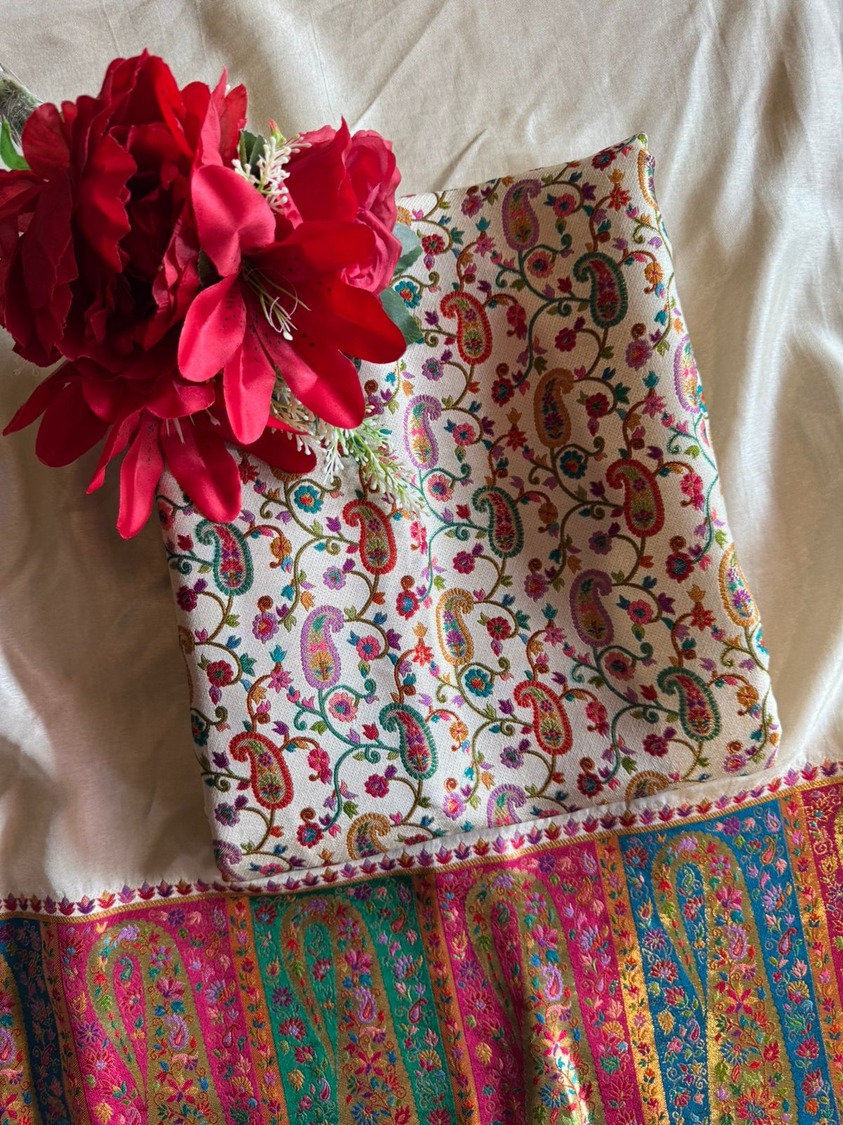 Traditional ethnic Suit