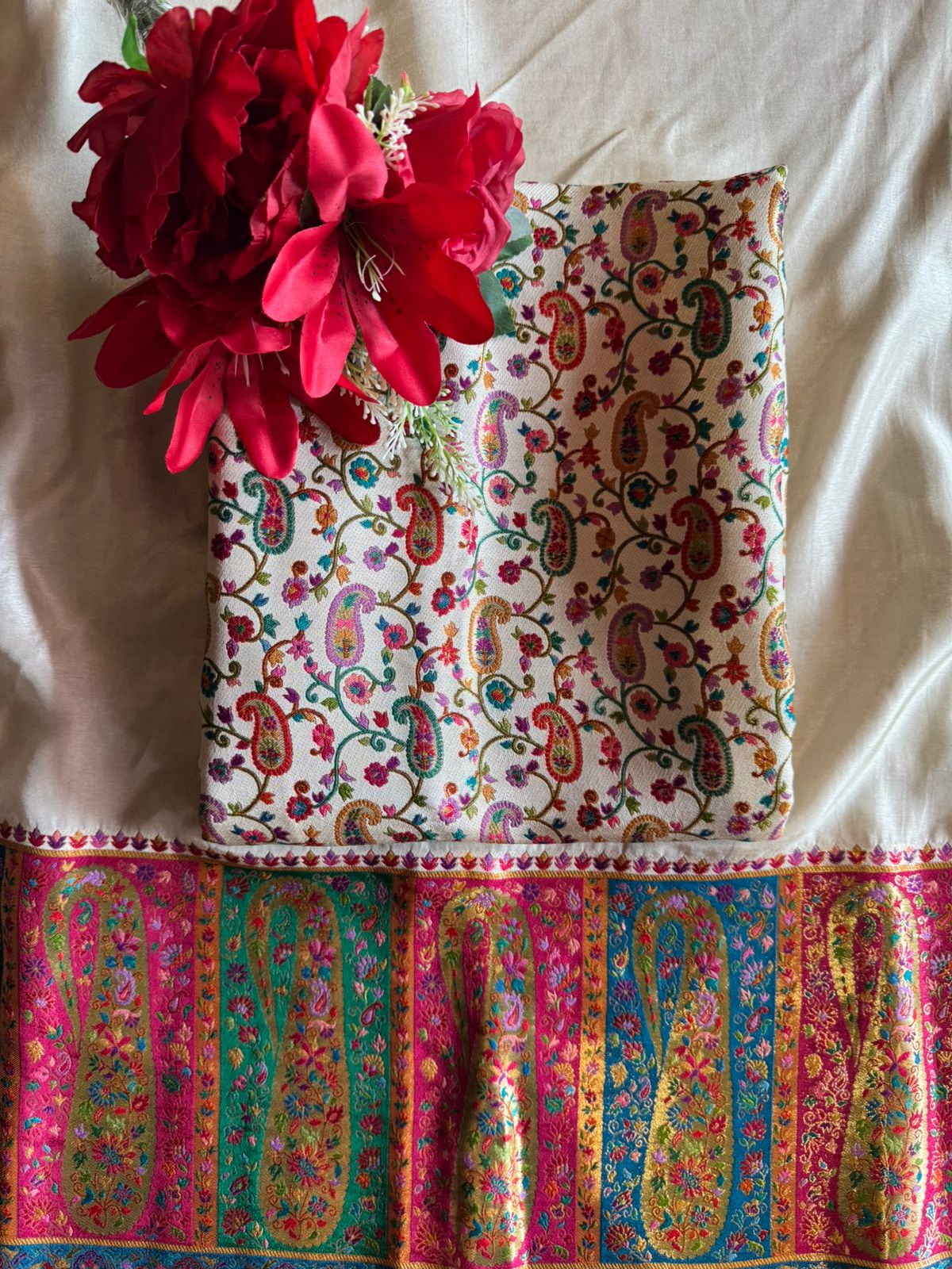 Traditional ethnic Suit