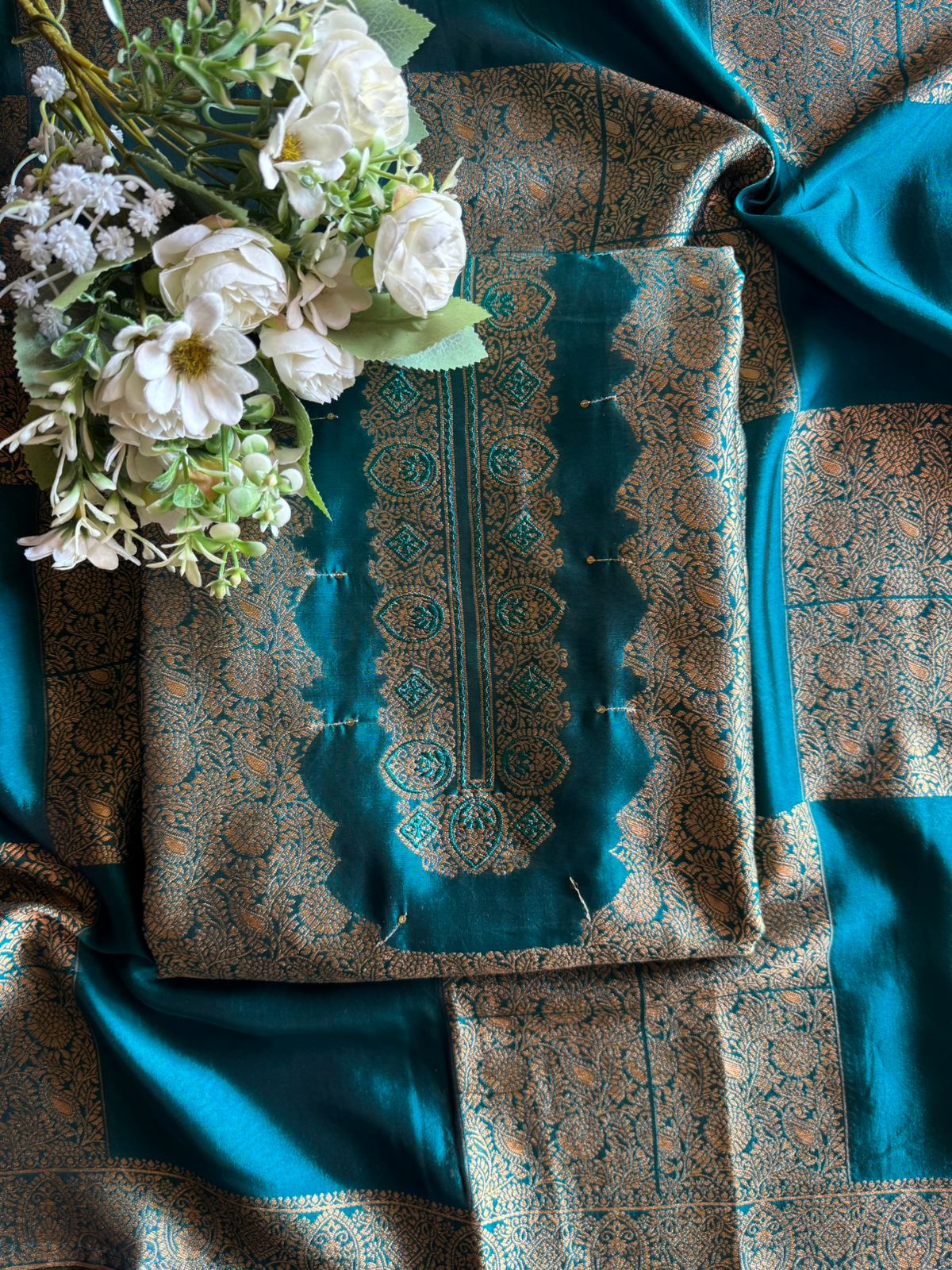 Traditional ethnic kurta