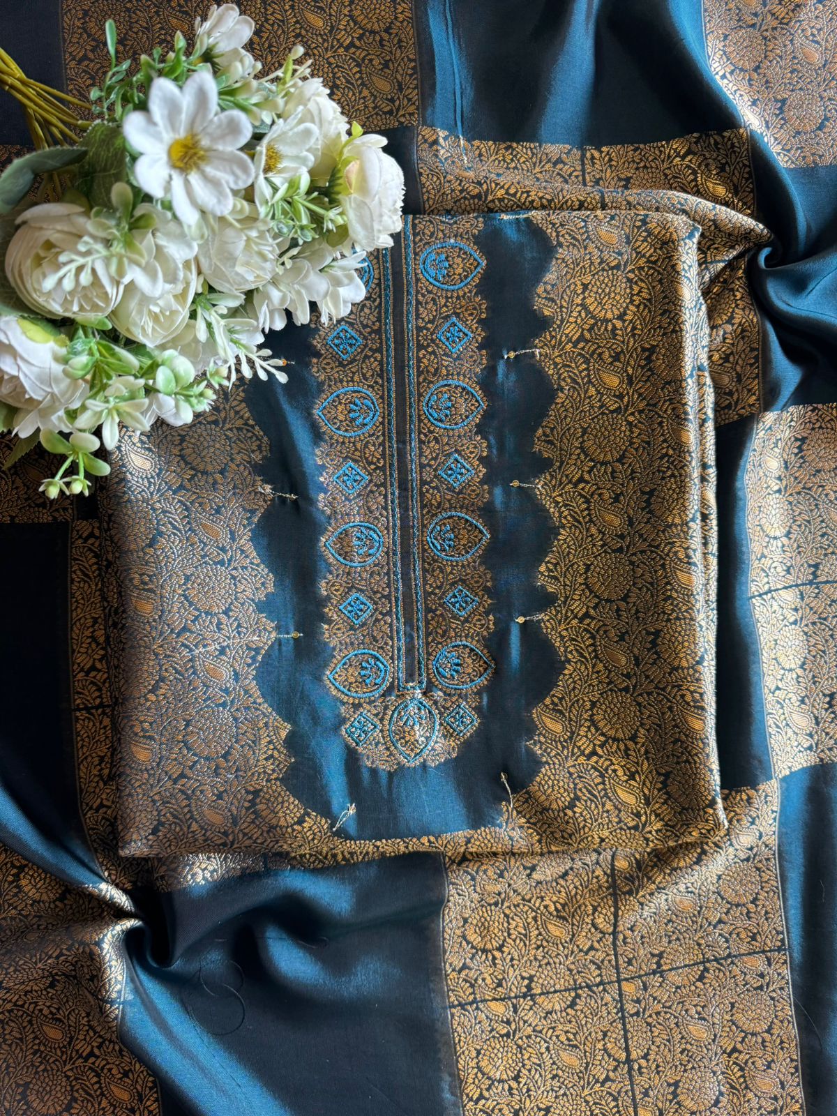 Traditional ethnic kurta