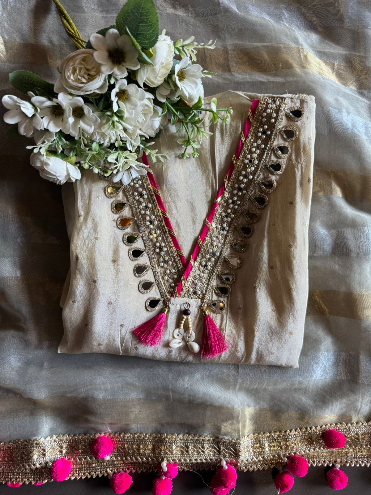 Beautiful ethnic outfit set