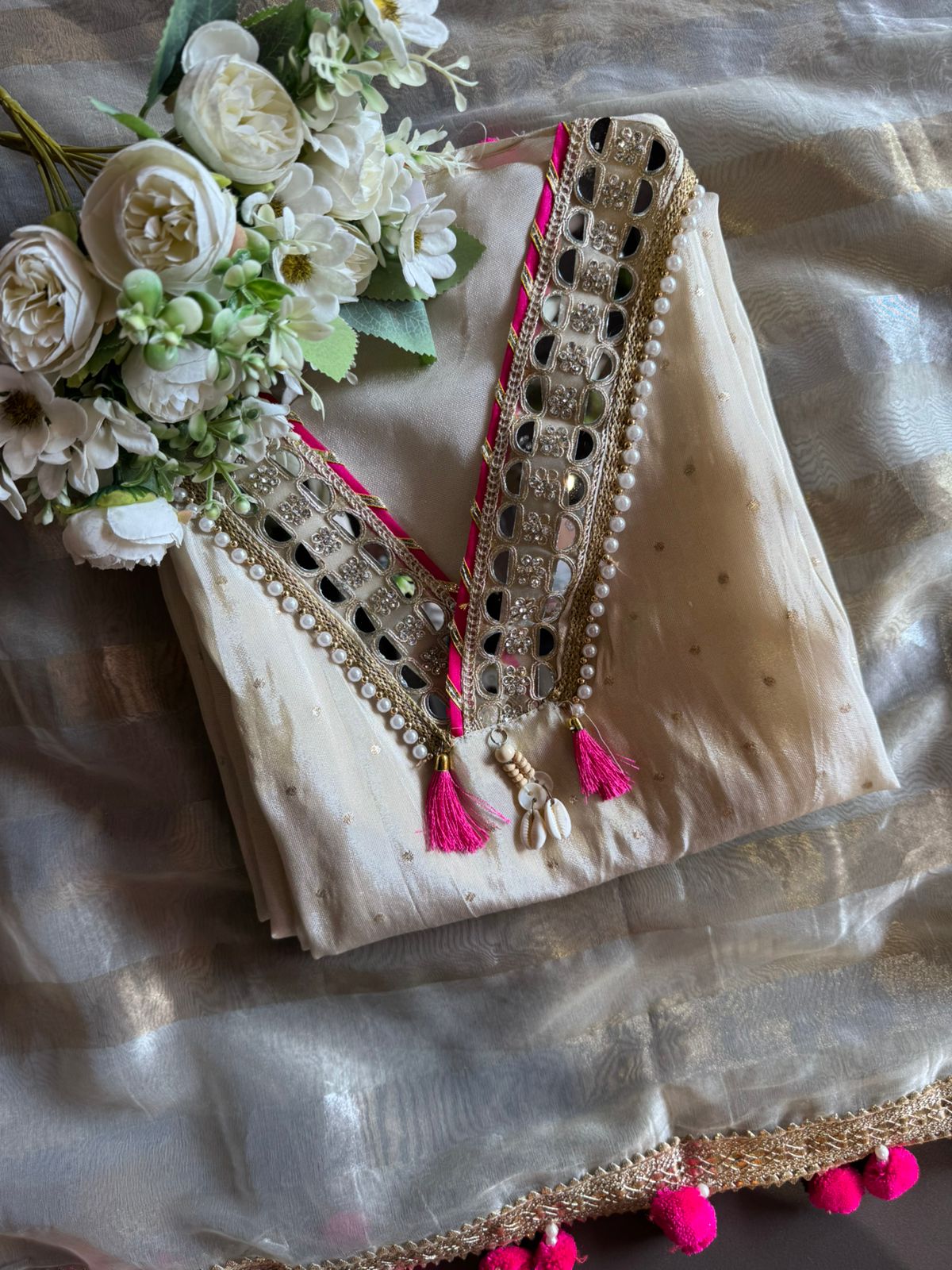 Beautiful ethnic outfit set