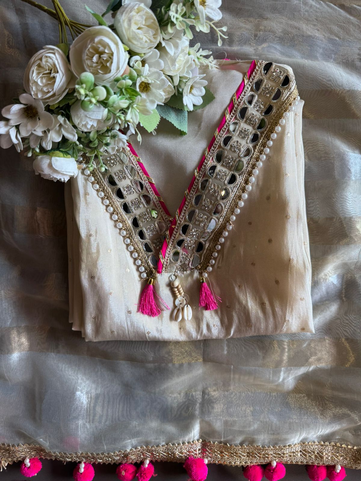 Beautiful ethnic outfit set