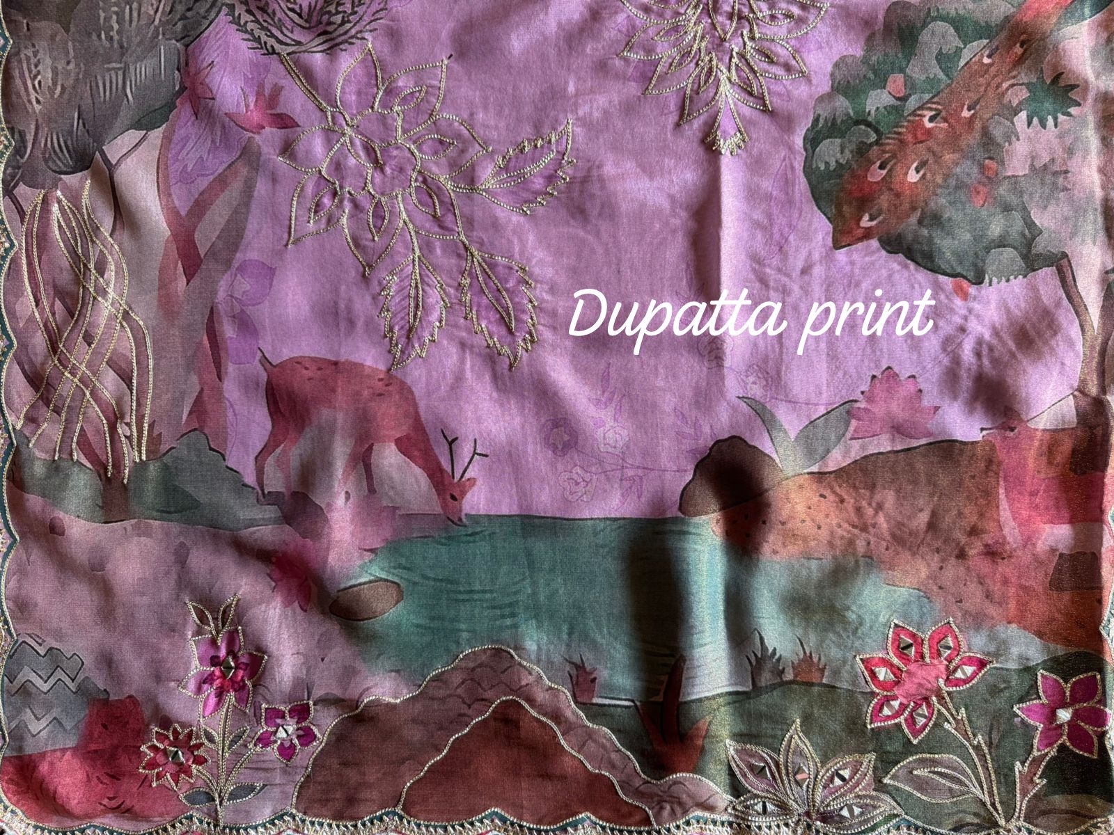 beautifully detailed ethnic suit