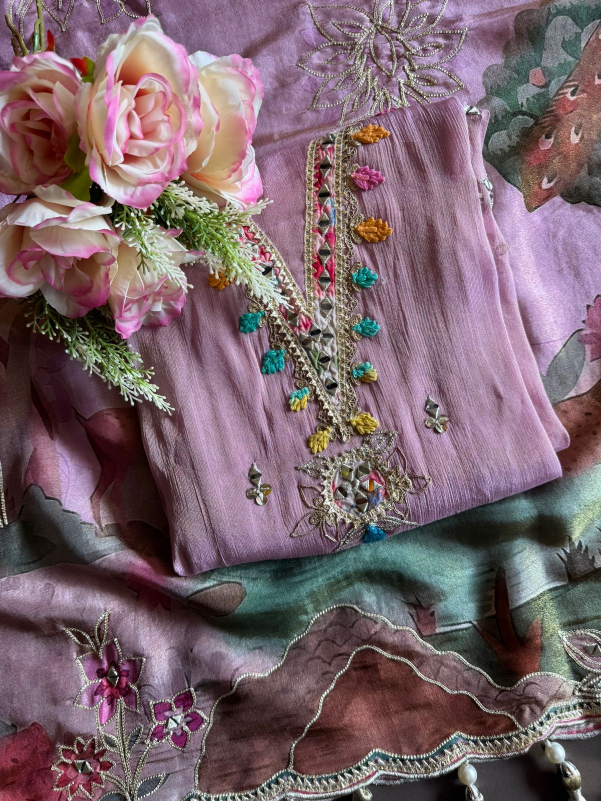 beautifully detailed ethnic suit