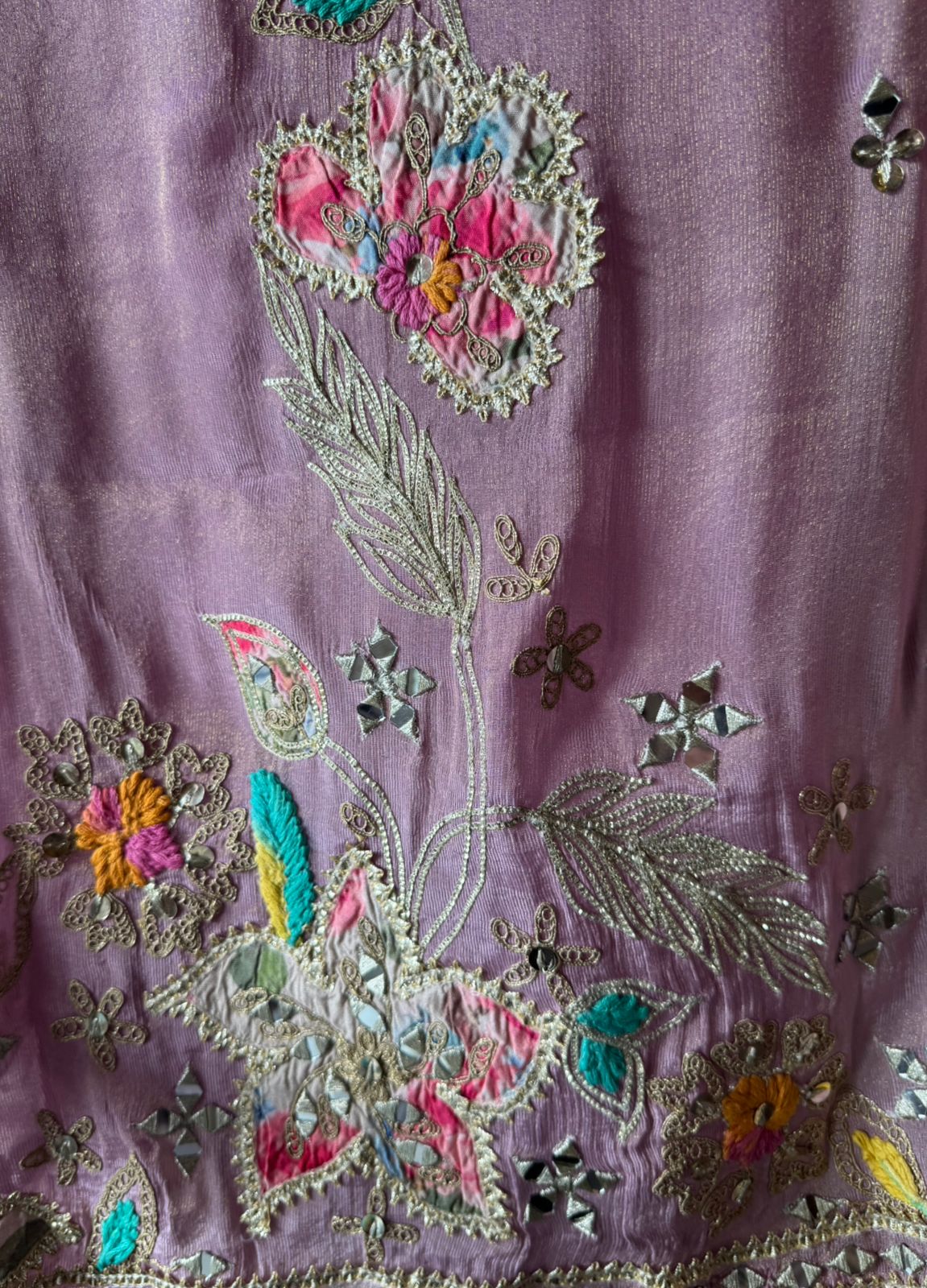 beautifully detailed ethnic suit