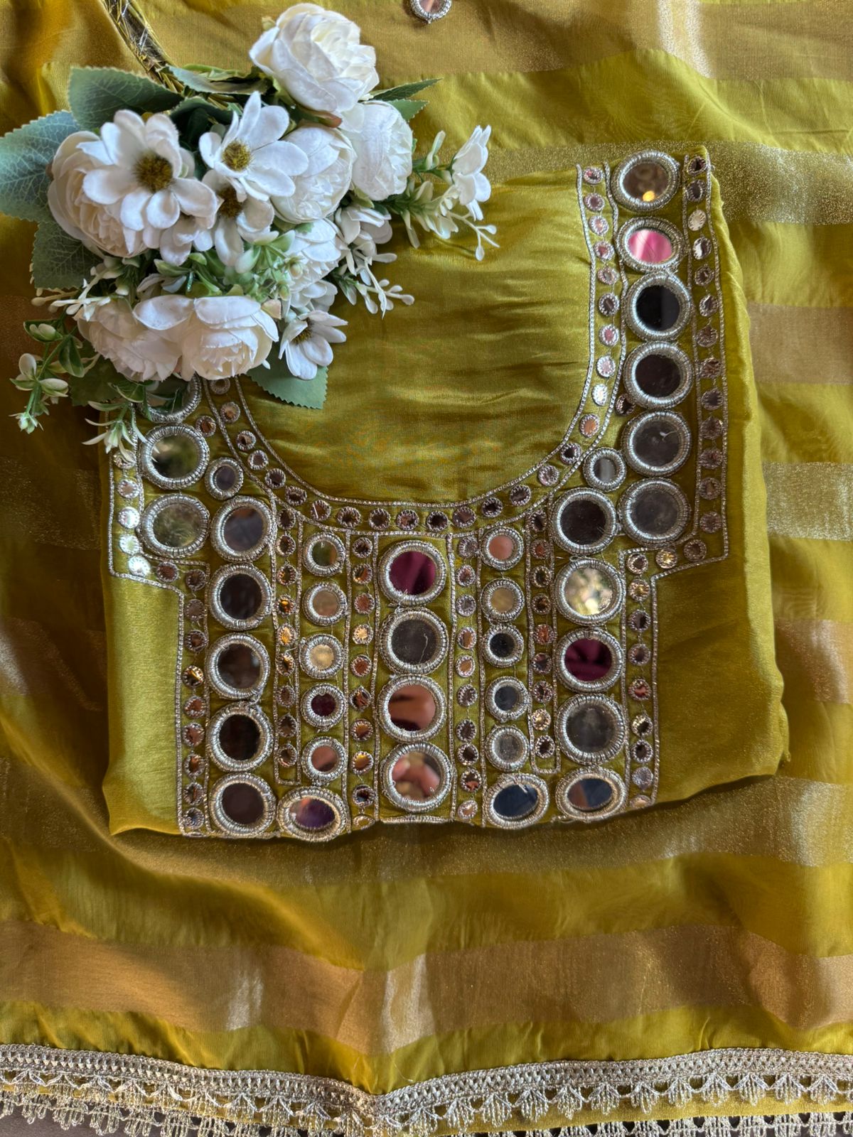 Beautiful tissue suit