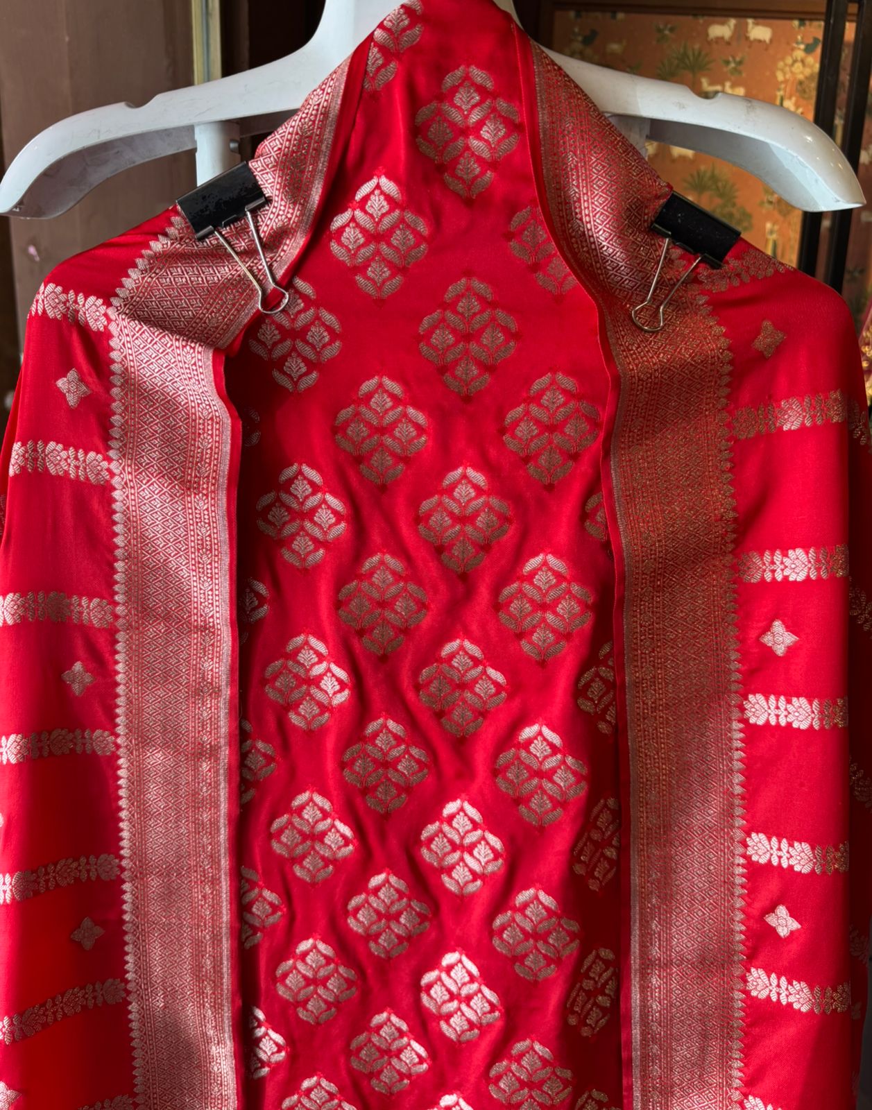 Butidar Banarsi silk Unstitched Suits