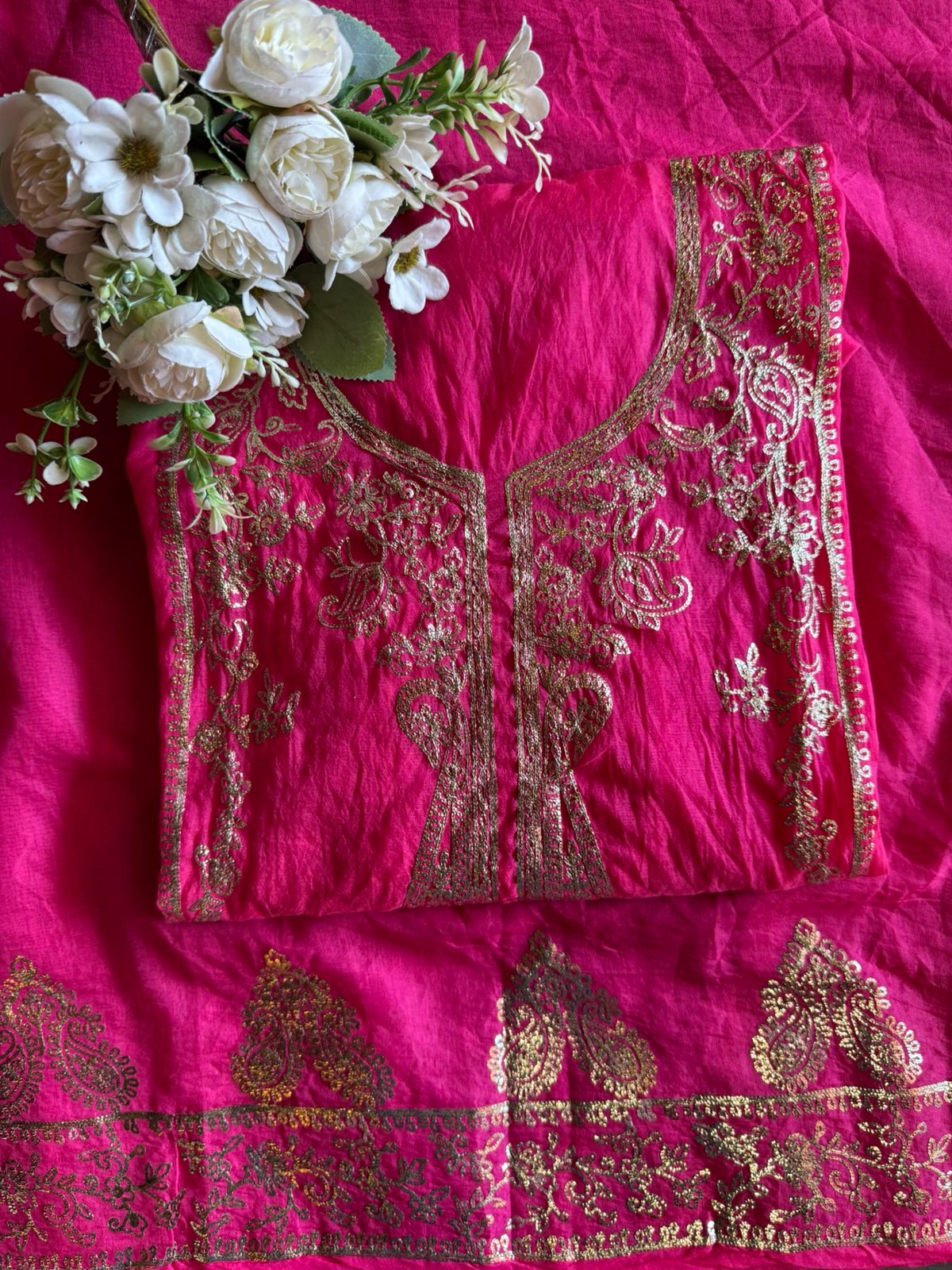Beautiful  red ethnic suit