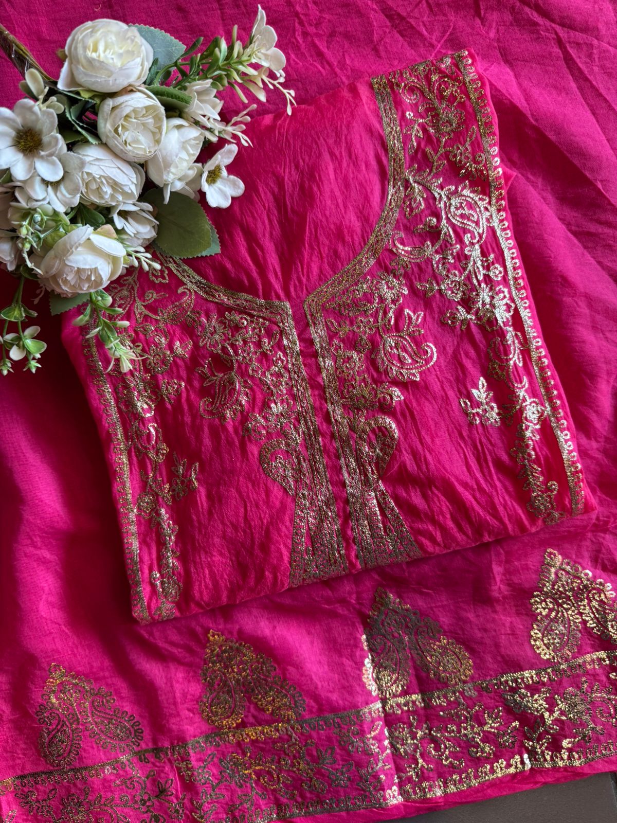 Beautiful  red ethnic suit