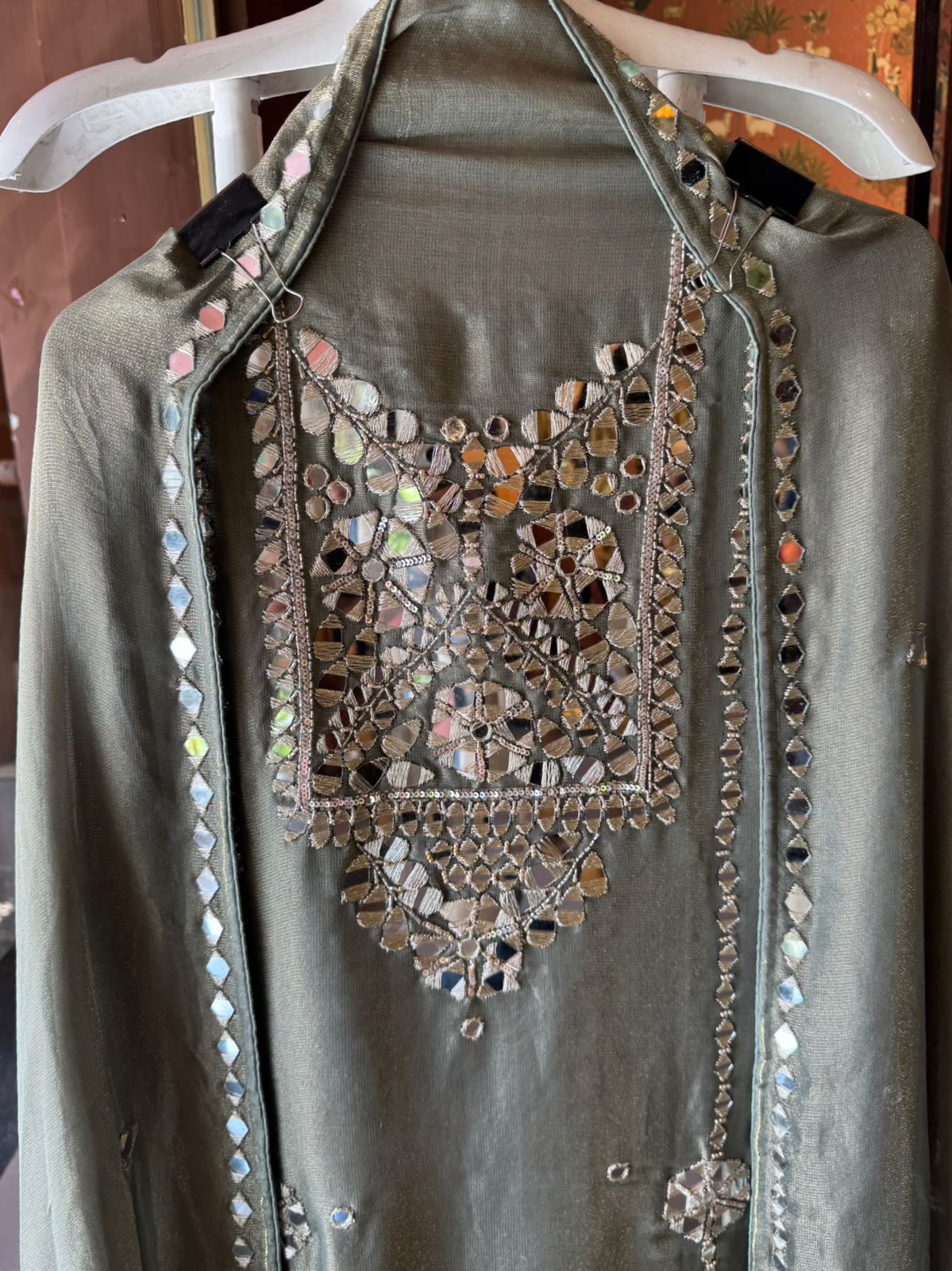 Shimmer Soft buberry tissue shirt