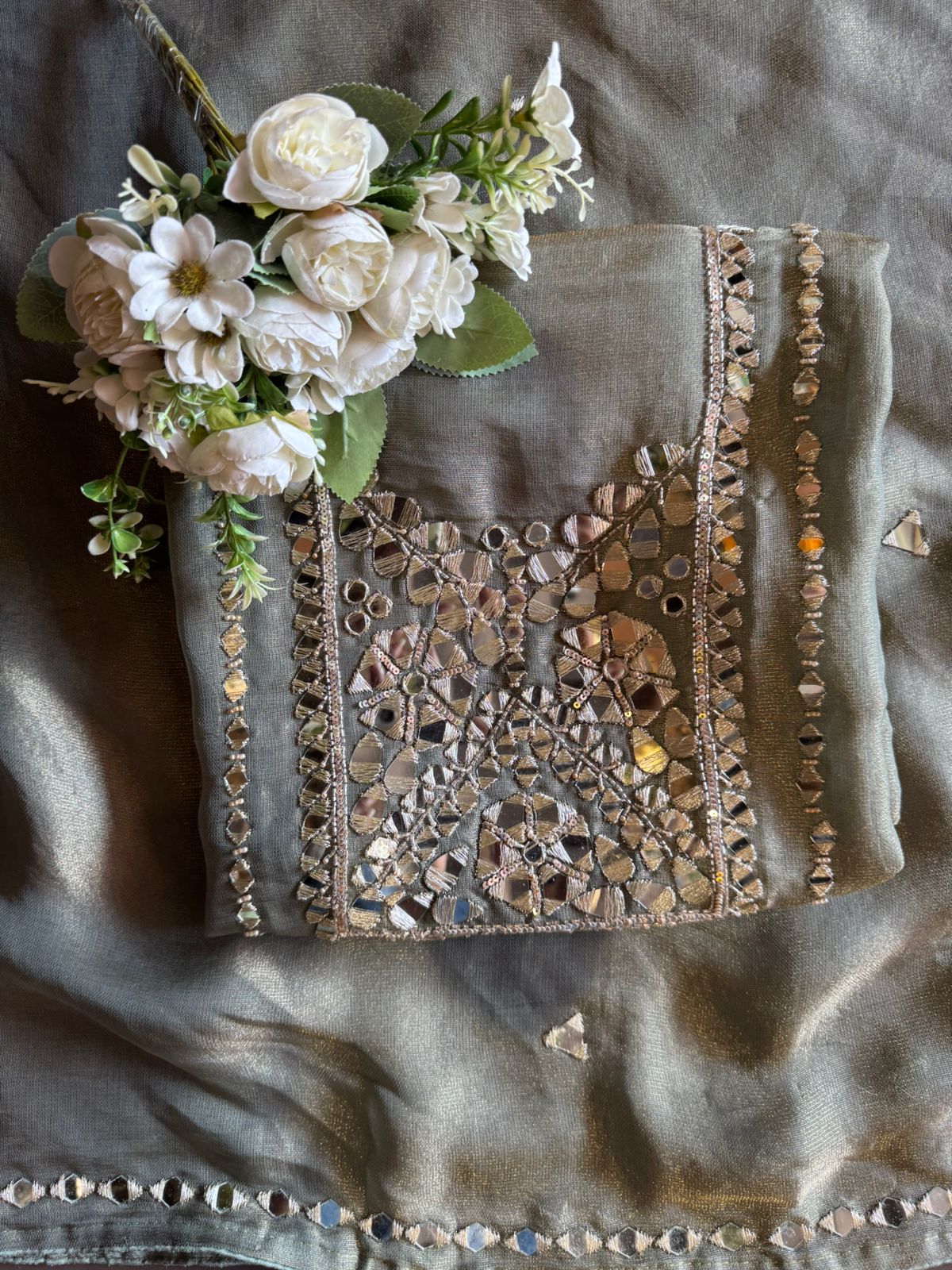 Shimmer Soft buberry tissue shirt